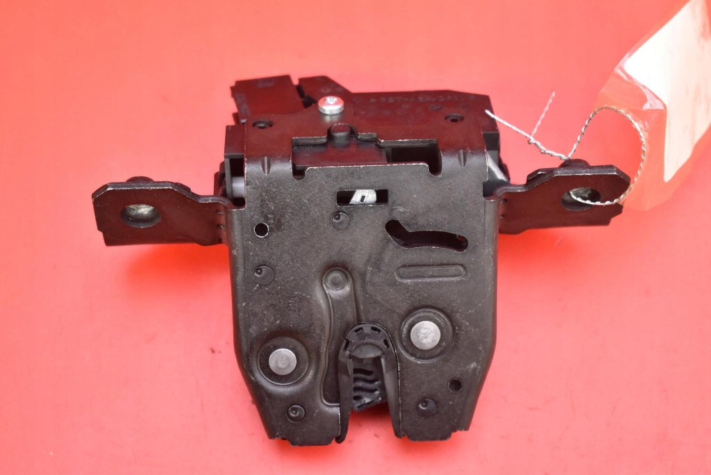 lock bonnet rear part boot 13524683 OPEL INSIGNIA B 5D HB 17-20