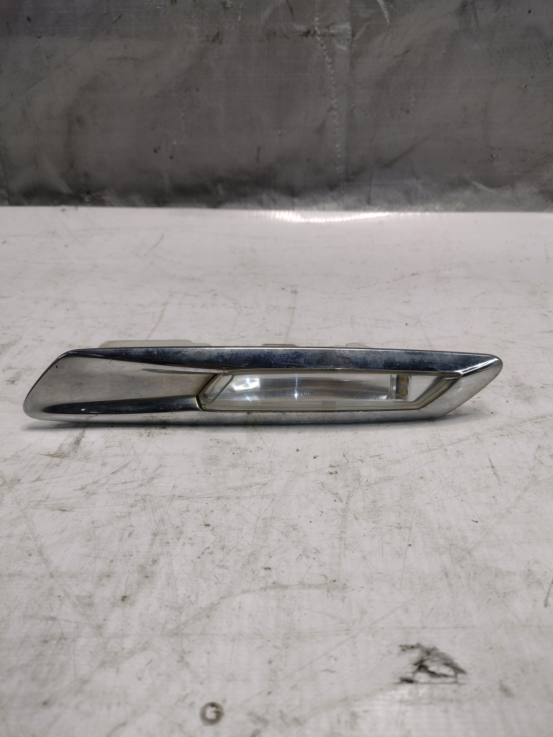 indicator right boczny BMW F11 7154168