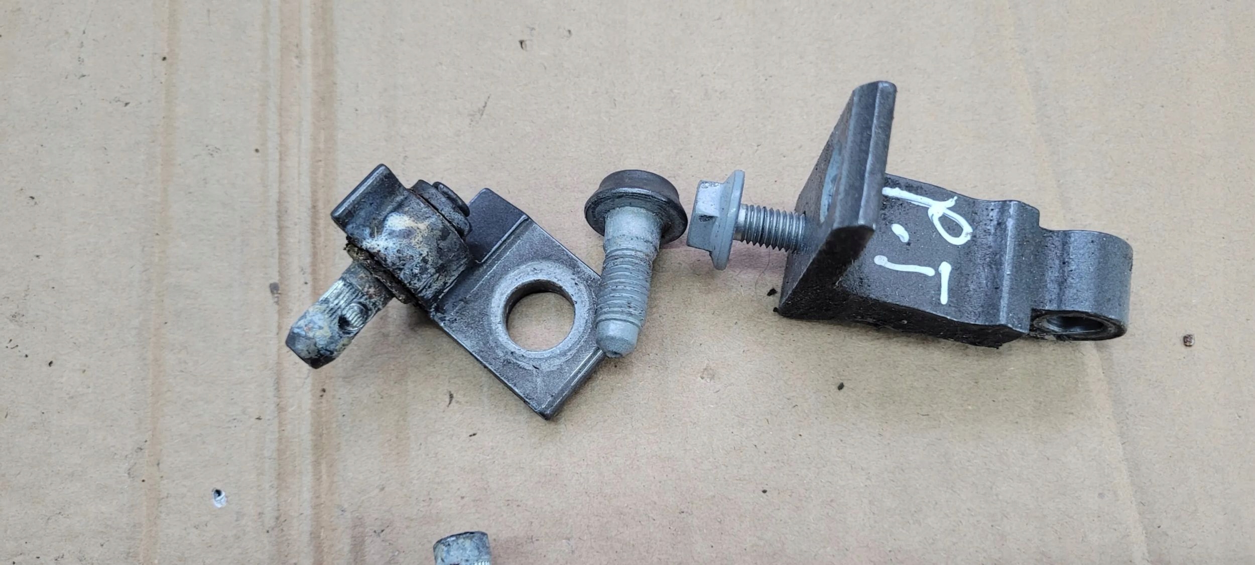A6 C7 4G hinge hinges door right right rear part LY1P 2X