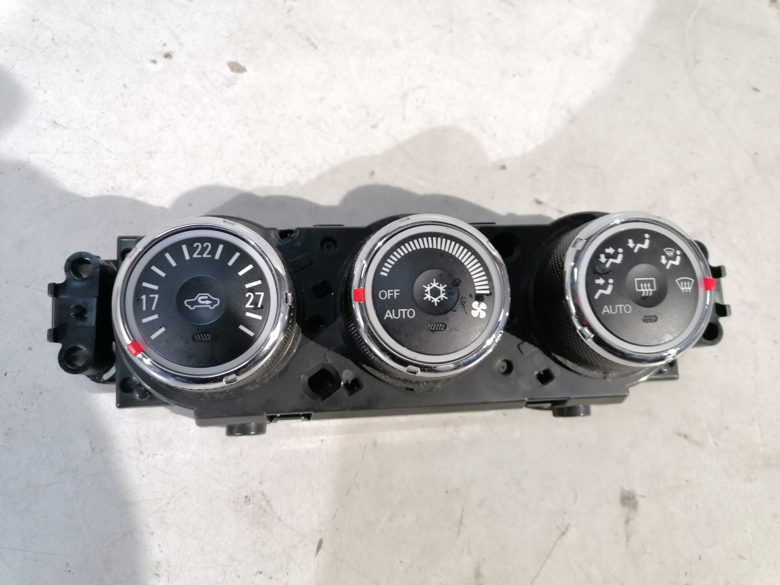 Mitsubishi Lancer VIII 8 control panel air conditioning devices