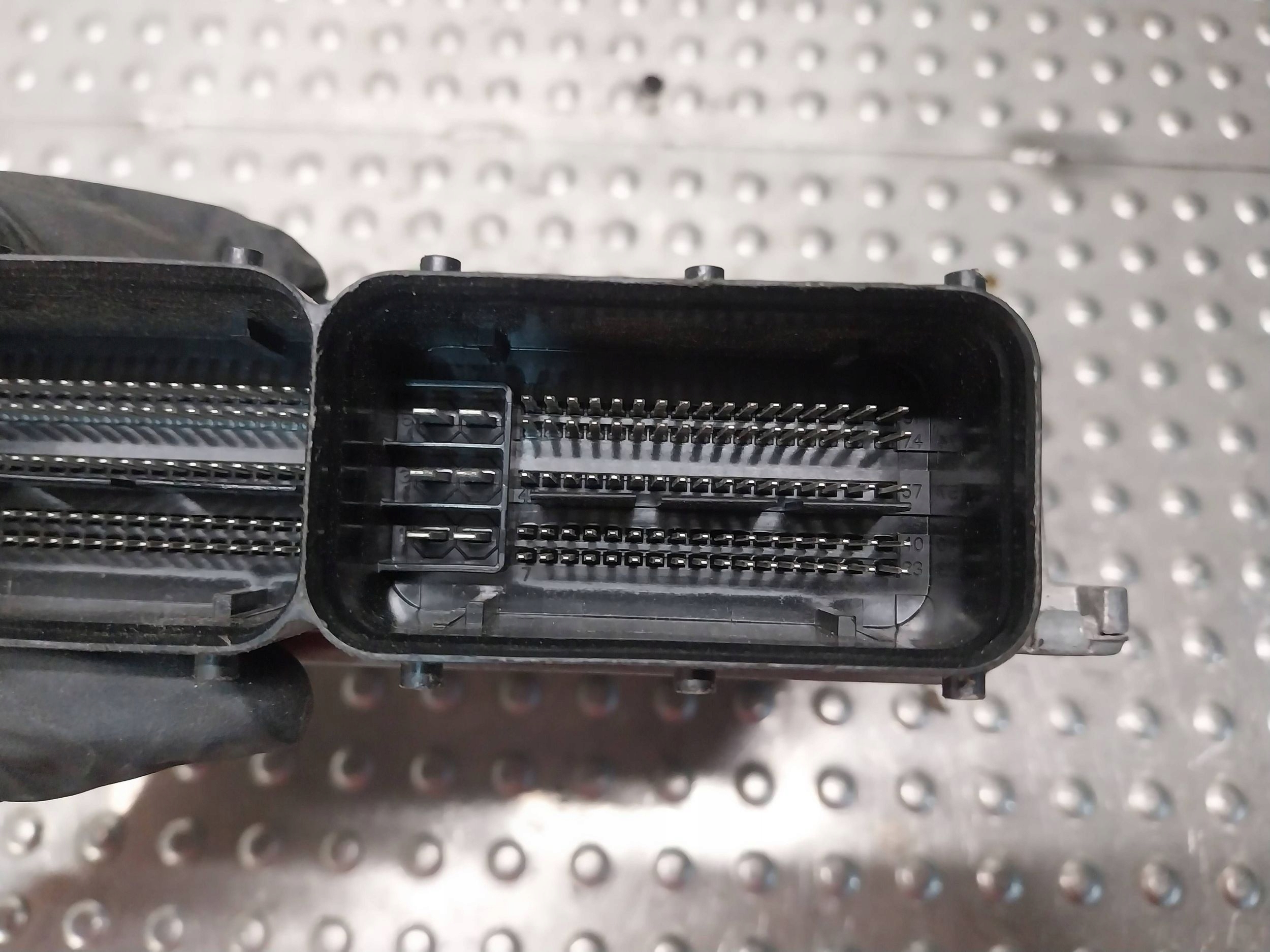 computer control unit of the engine 06K907425J ATECA CUPRA A3 8V Q3 83A 2.0 TFSI