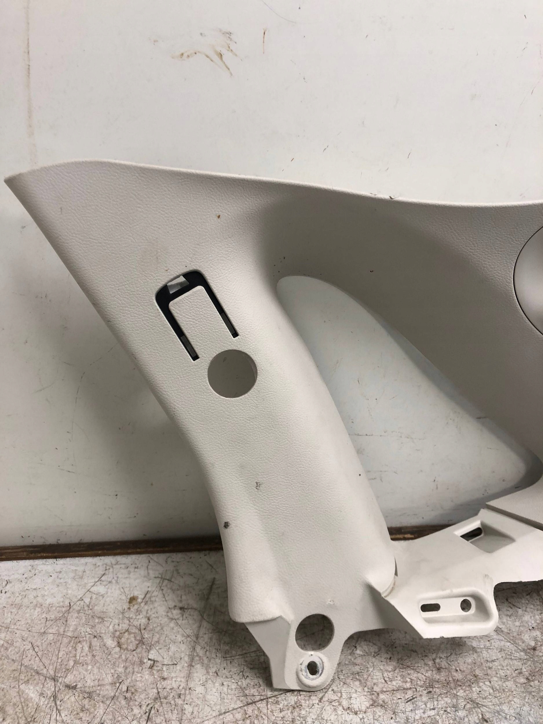 Blende Abdeckung SLUPKA rechts heck FORD EDGE MK2 FT4B-R31148-B