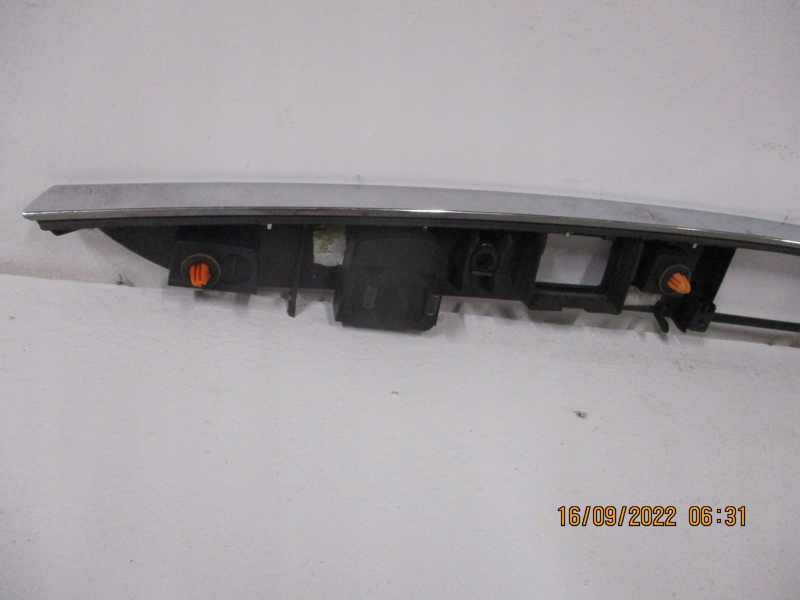 moulding boot MERCEDES 204 A2047400993