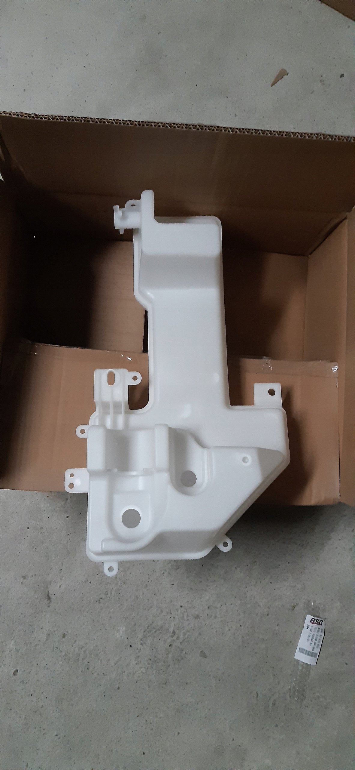 Bk21 - БАЧОК ОМЫВАТЕЛЯ FORD TRANSIT BK2113C087AF