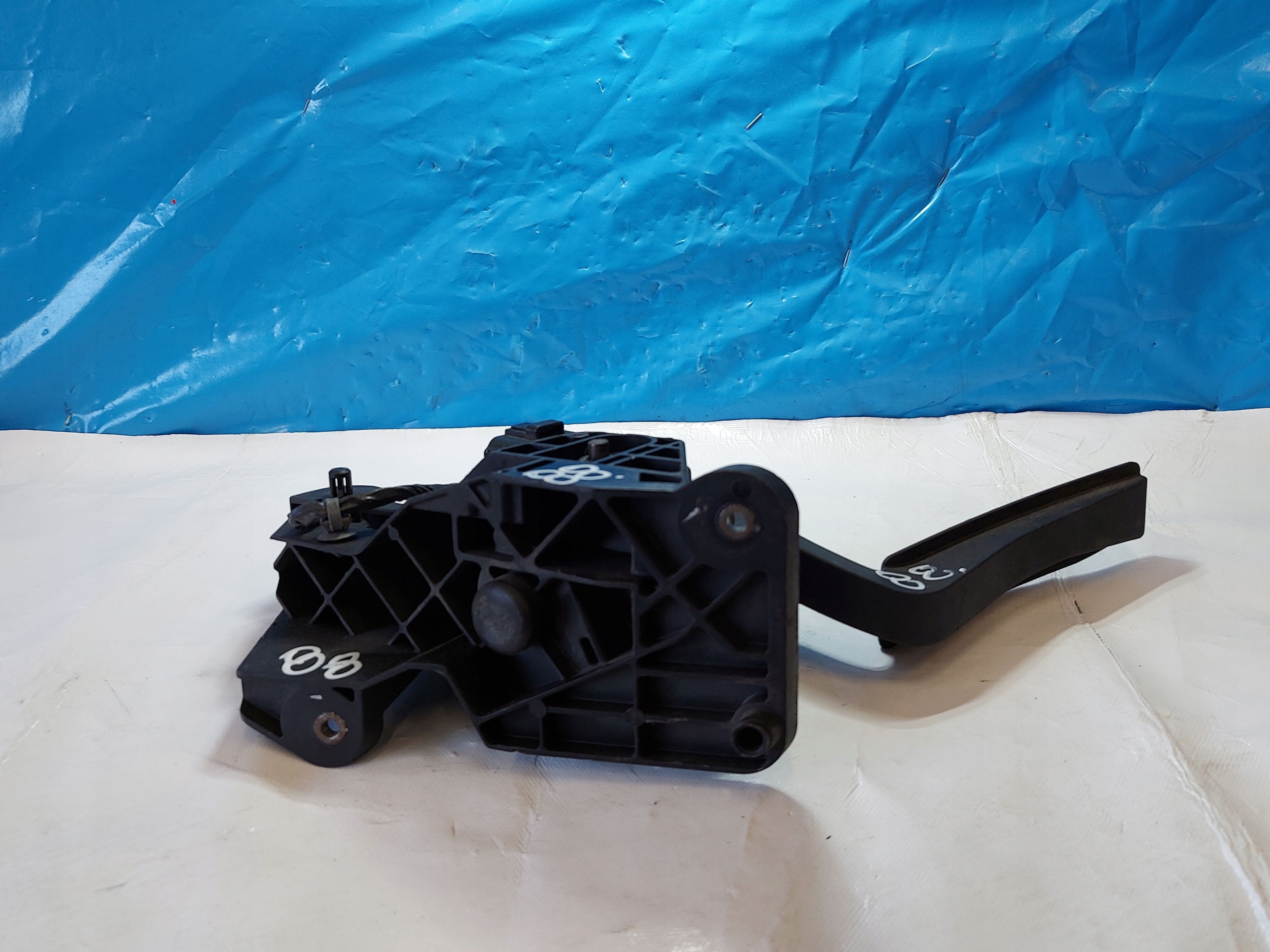 Gaspedal JEEP LIBERTY KJ 53013871AB