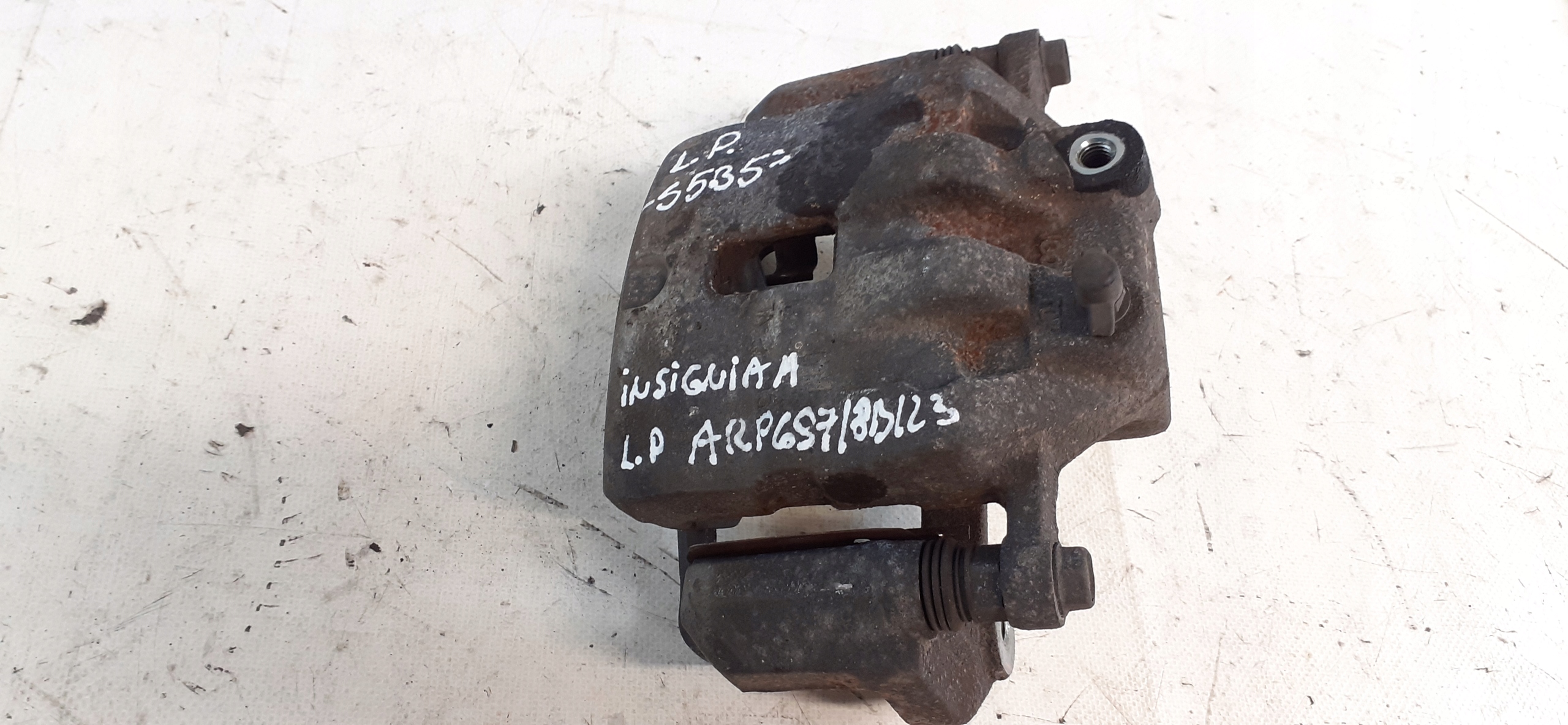 caliper front left JARZMO OPEL INSIGNIA A 2.0 CDTI