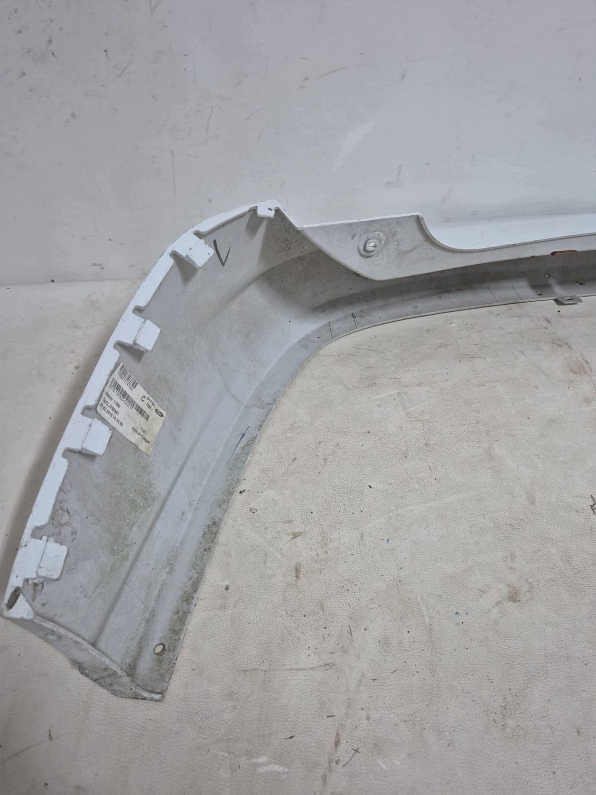 FORD TRANSIT COURIER e 1 MK1 14-23 Paraurti posteriore posteriore