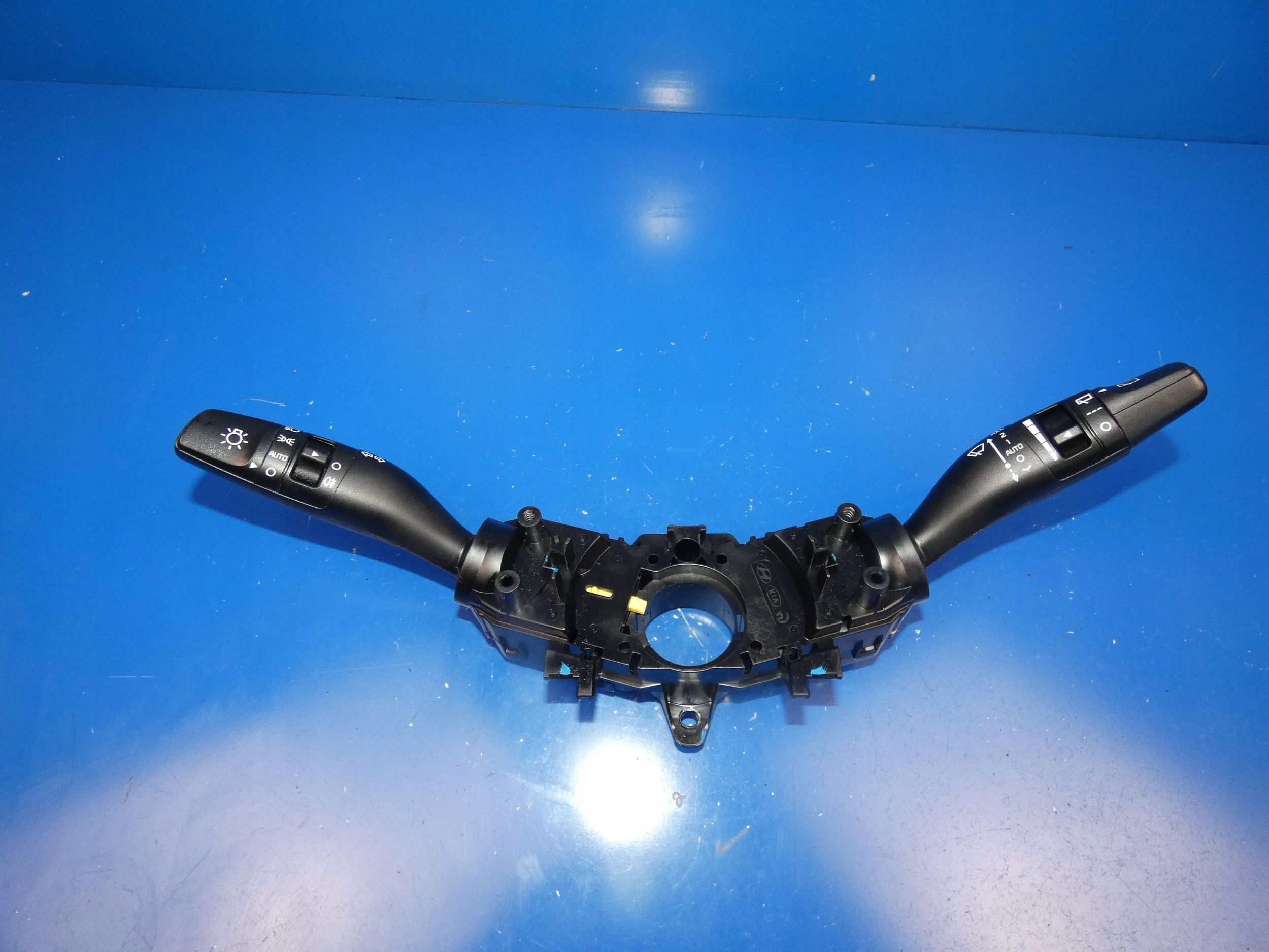 KIA OPTIMA IV JF 2015- steering wheel levers and controls control