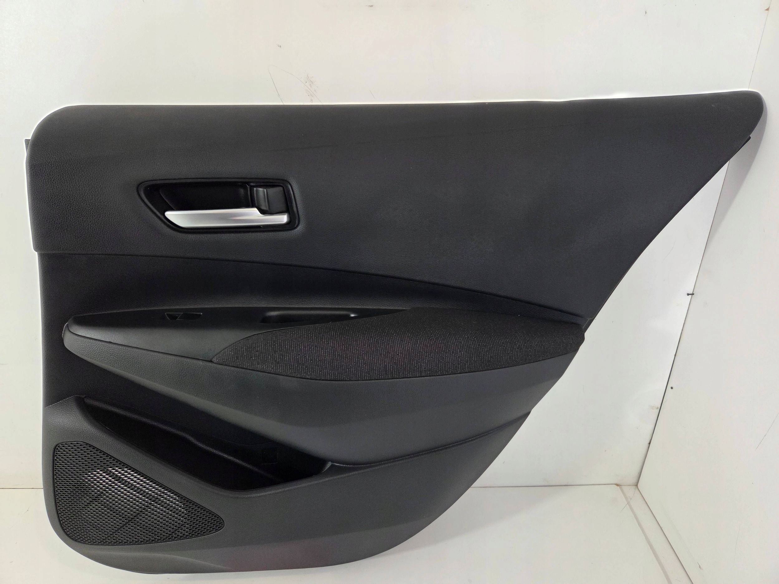 Toyota Corolla E210 E21 side door rear right 6761302700 (ET231)