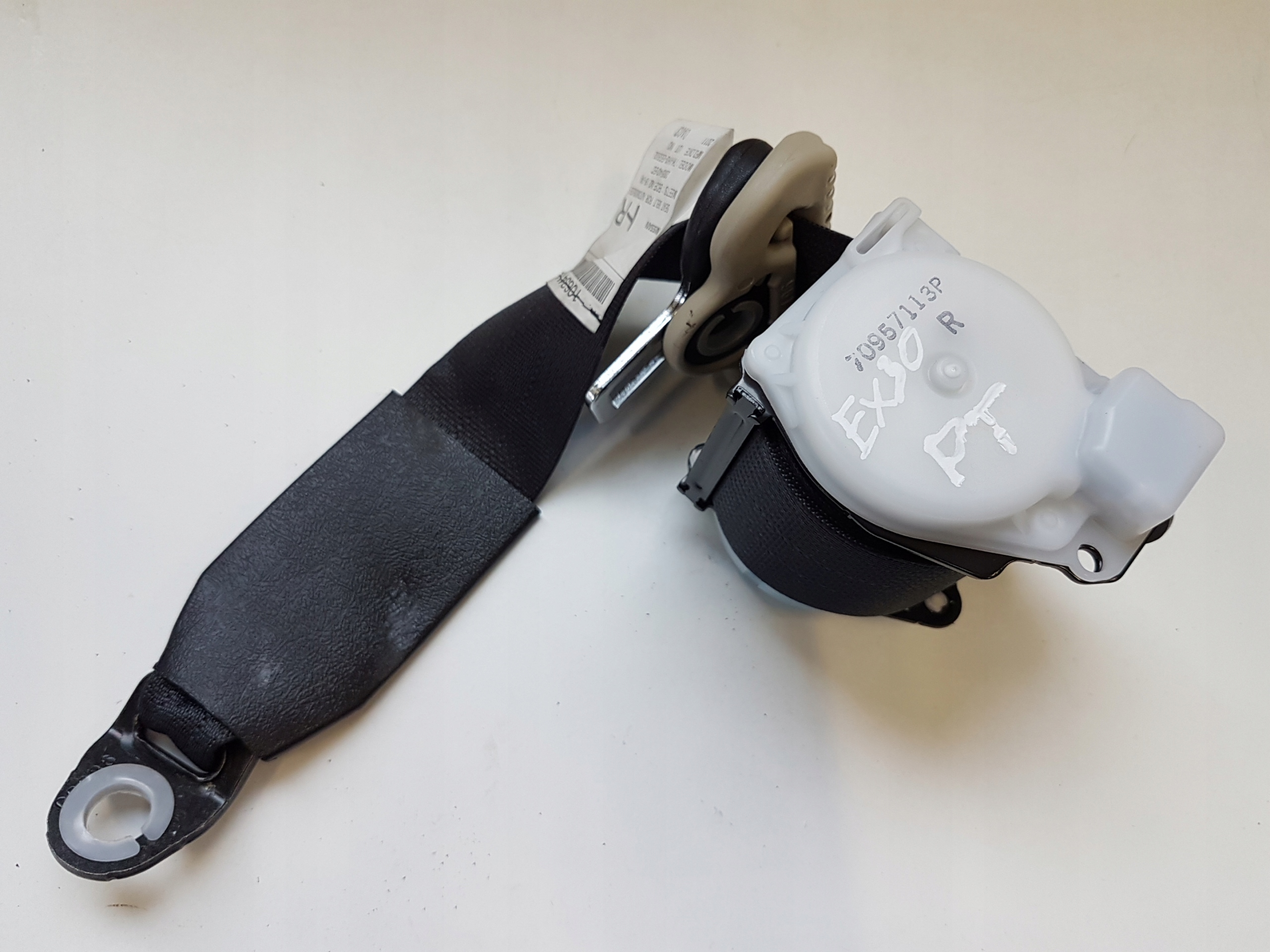 ПЕРЕДНЯЯ ПАНЕЛЬ BEZPIECZENSTWA ПРАВЫЙ ЗАД. ИНФИНИТИ EX Qx50 08-