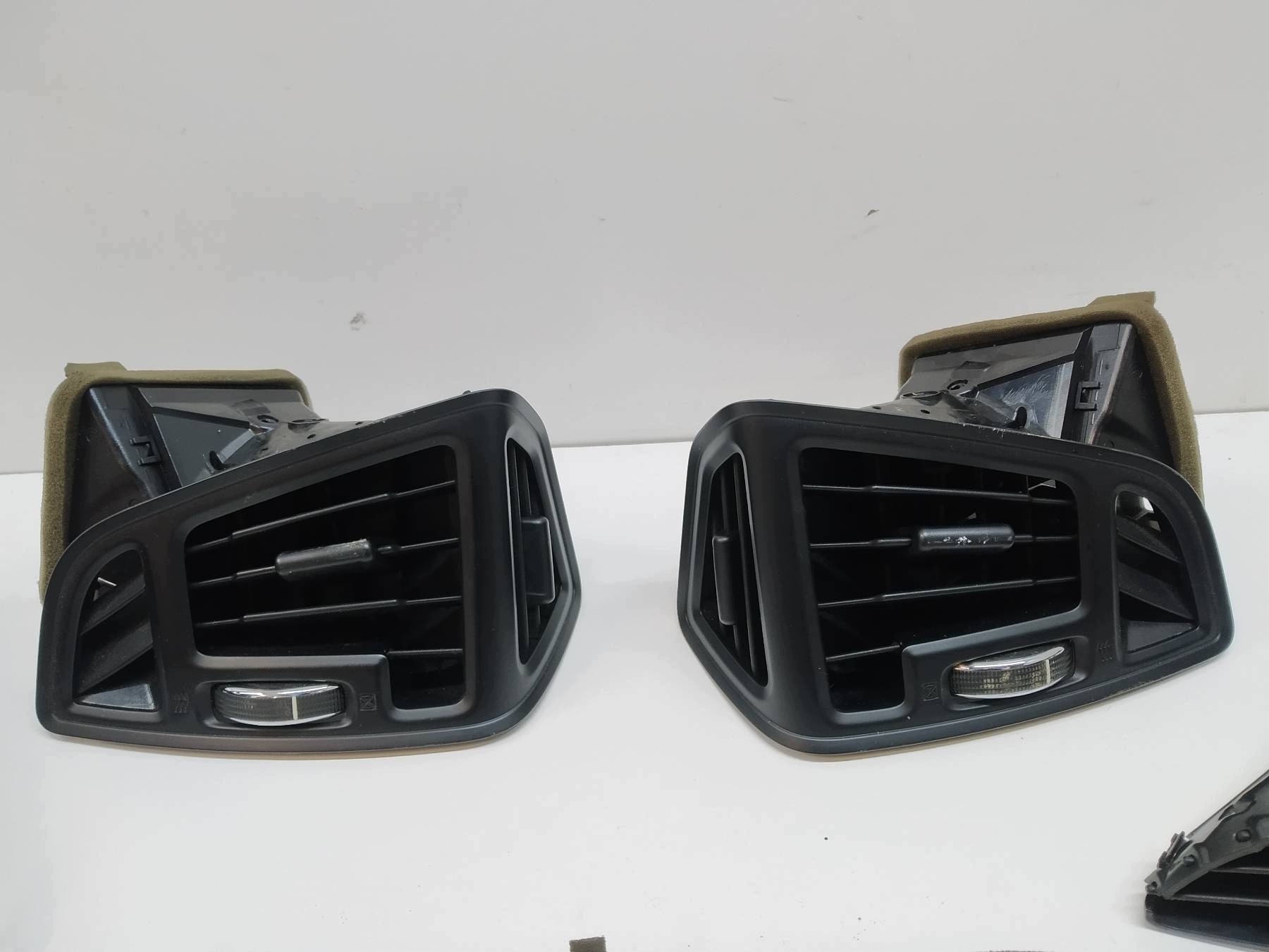 KRATKI air conditioning devices left right central KOMPLET MK2 Ford Kuga II (2012-)