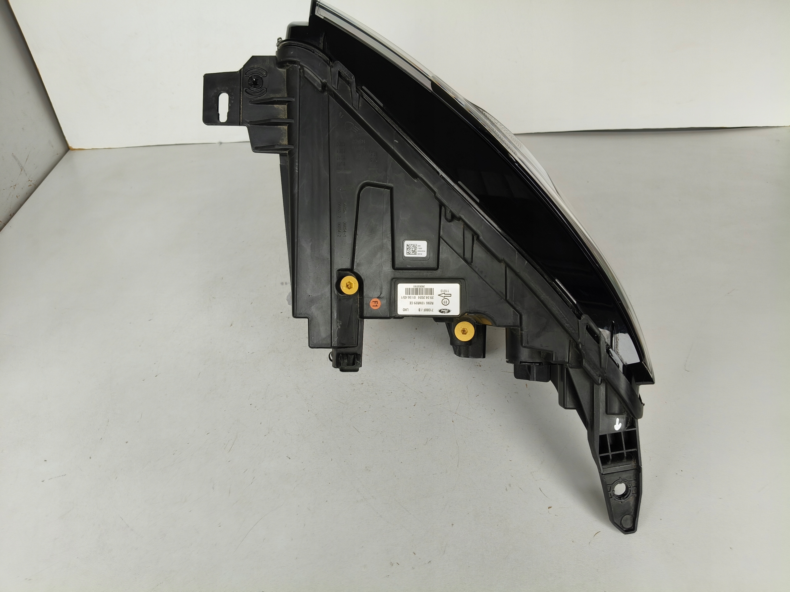 light right REFLEKTOR FORD TRANSIT COURIER 24