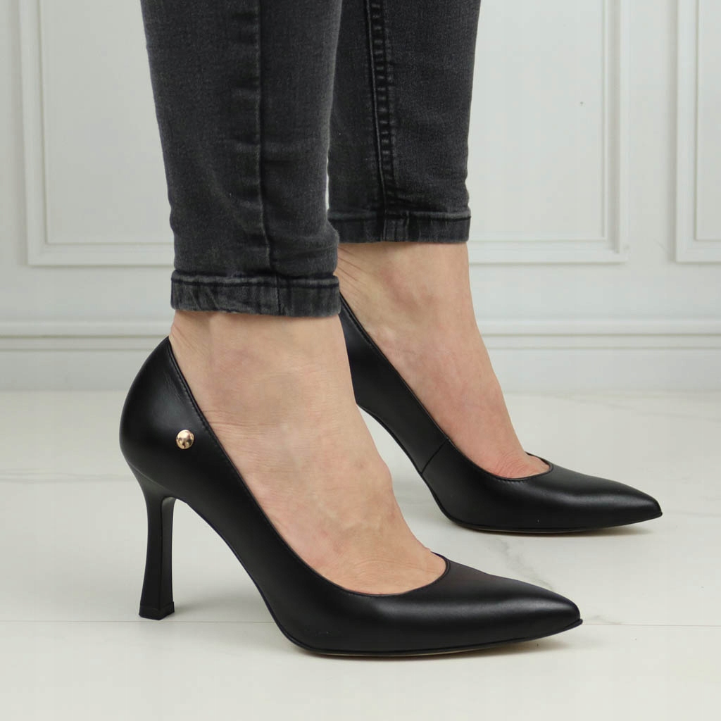 Czółenka Luca Cavialli 8766 Czarne lico 37 Marka LUCA CAVIALLI