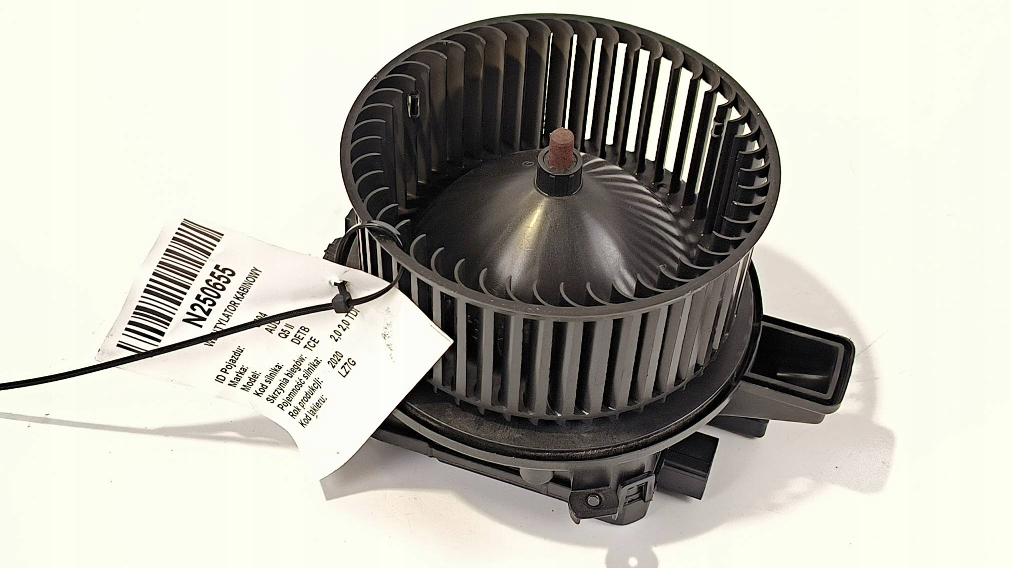 ventilator kabinski 4M1820021C AUDI Q5 II FY