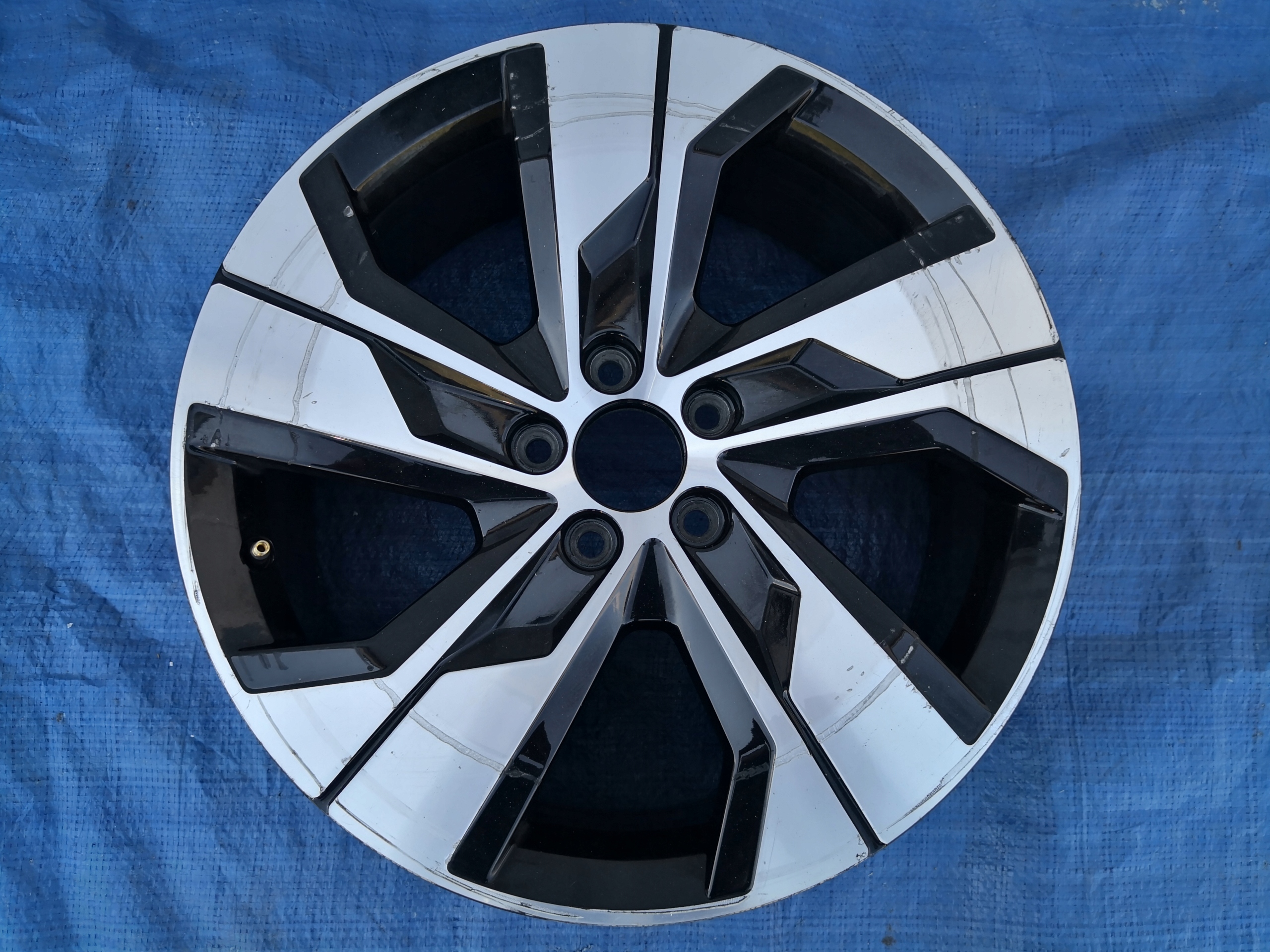 ДИСК VOLVO V60 CROSS COUNTRY 18'' 7jx18 ET-50.5