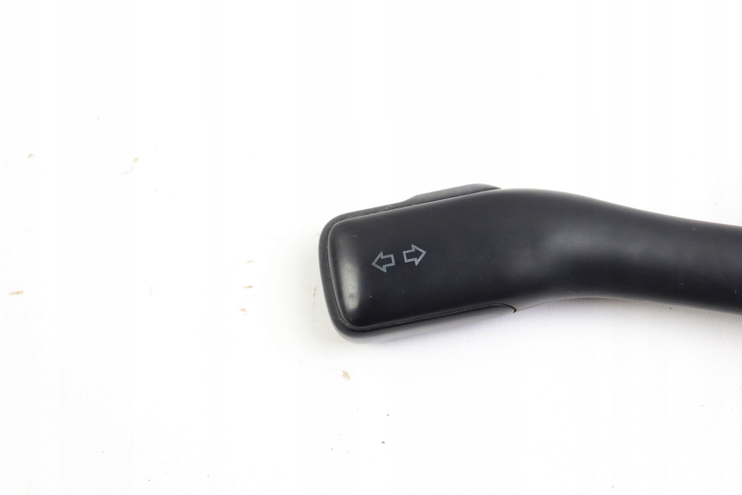 VW PASSAT B5 GOLF IV BORA Bouton Indicateurs de direction MANETKA 8L0953513G