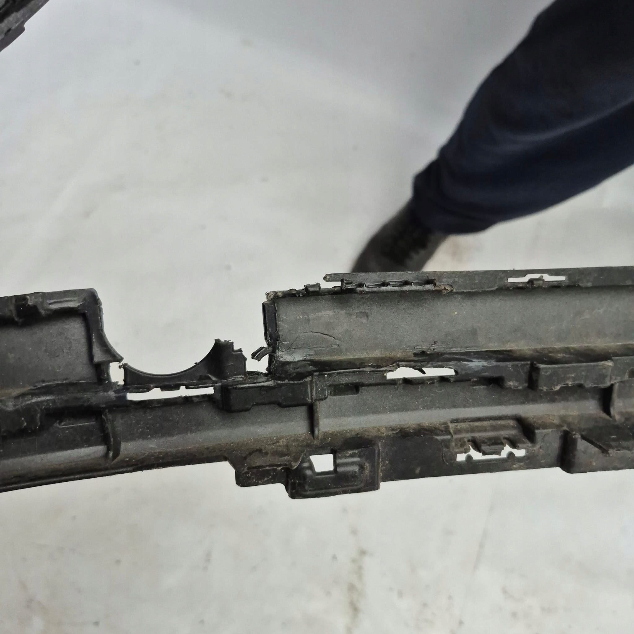 VW TOUAREG II 2 LIFT 14-18 bumper front front SPR PDC 7P6807221D