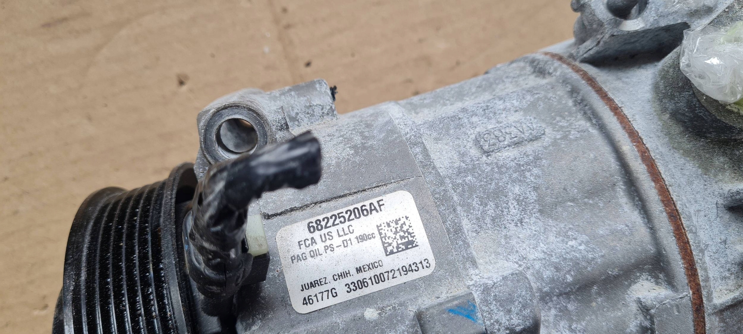 Chrysler Pacifica 2022 compressor compressor; of the air conditioning 3.6 A/C 68225206AF