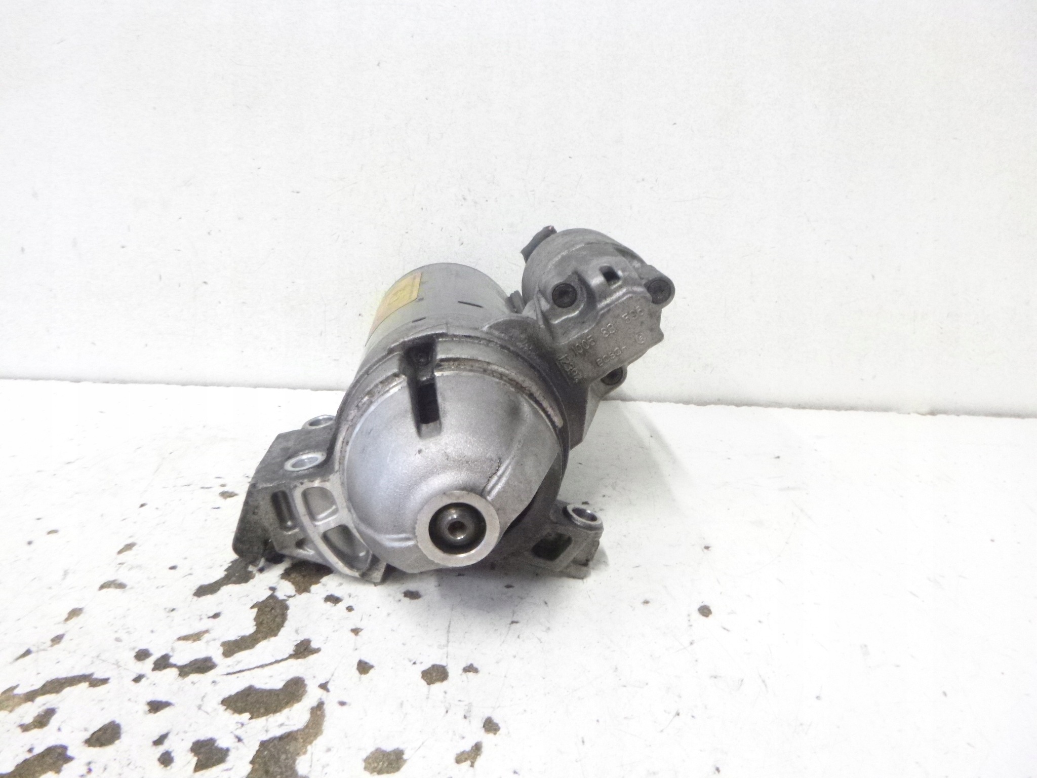 starter BMW X3 E83 2.0sd 2008r.