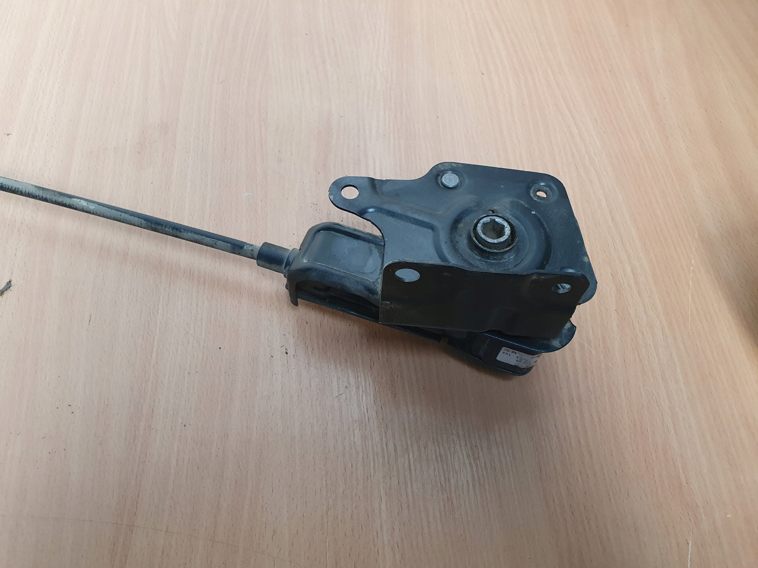 WINDA KOŁA ZAPASOWEGO MASTER III MOVANO B NV400 Producent części Renault