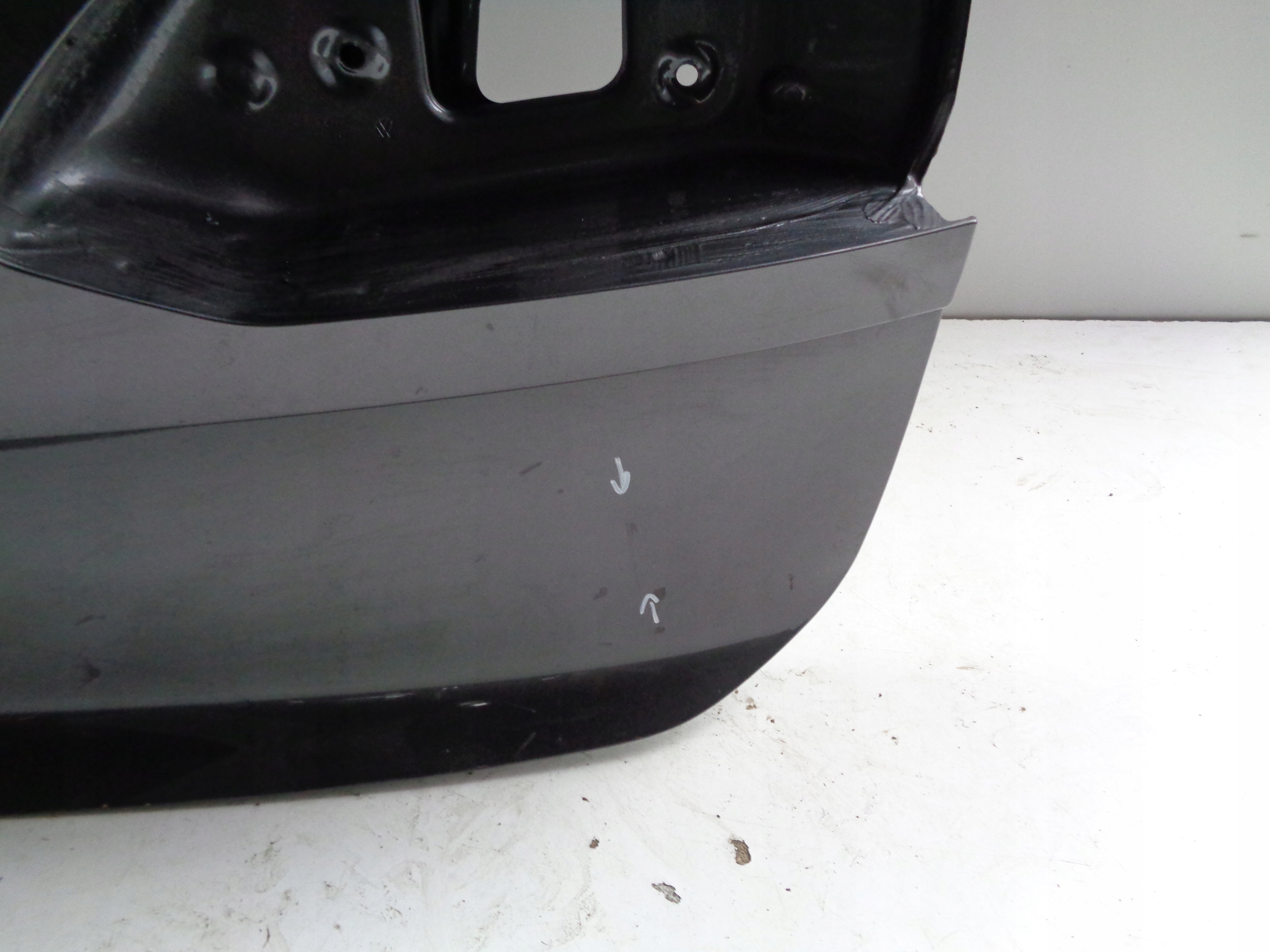 boot doors VW TOUAREG III 760 18- NR 50492