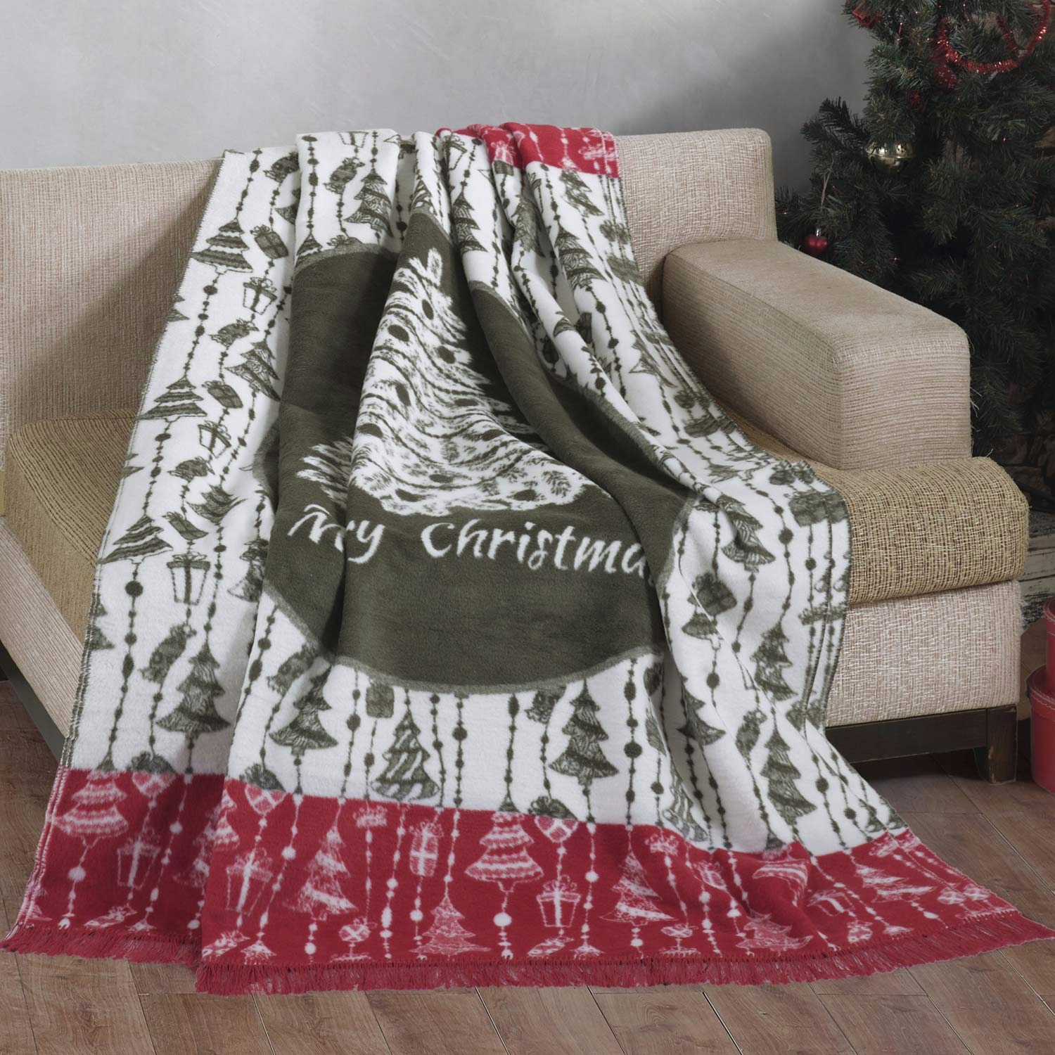 Akrylová bavlněná deka 150x200 Vánoční zelený bílý červený vánoční stromek