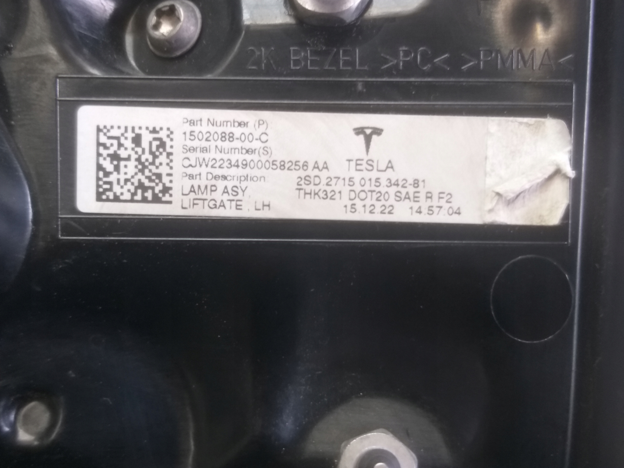 light rear part left TESLA III 3 LIFT Y LED 1502088-00-C