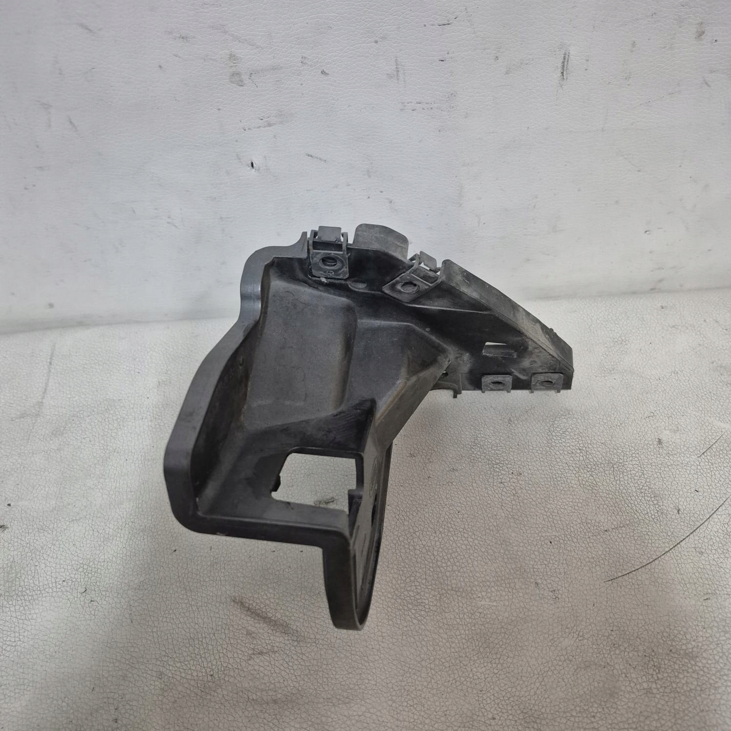 LAND RANGE ROVER EVOQUE L538 Support plaque Aile Gauche Avant BJ32-16A143-AA