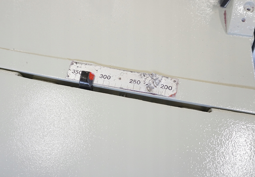 PILARKA WIELO-PIŁA WIELOTARCZOWA GĄSIENICOWA SCM M3 300/120 22kW Model M3