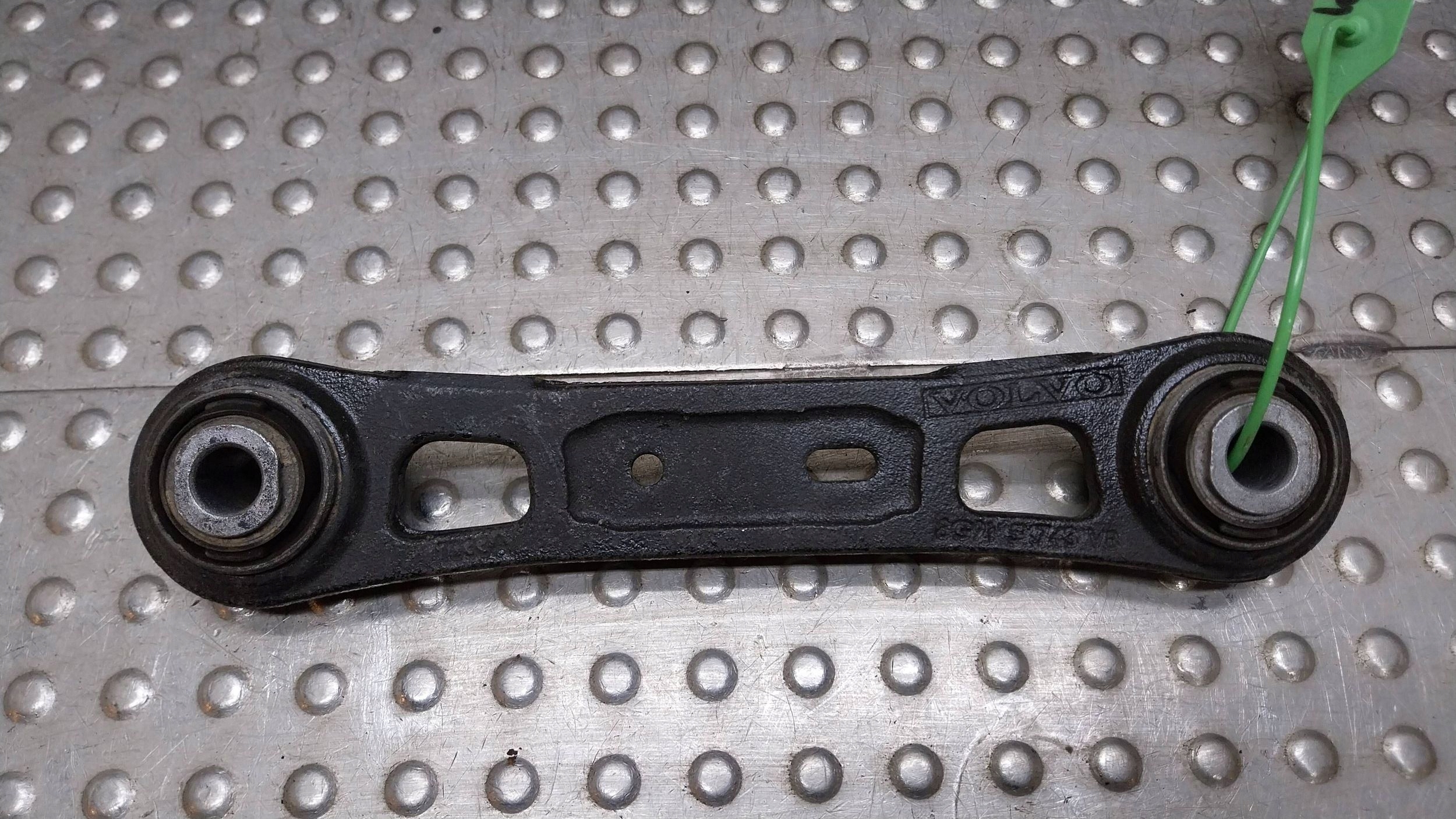 Querlenker links heck 8G91-5K743-VB VOLVO XC60 II