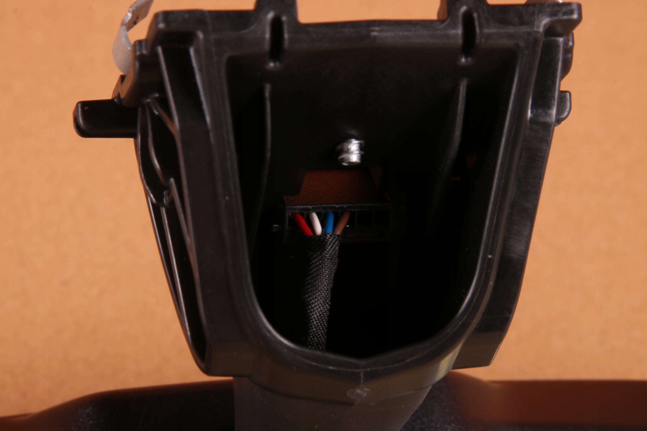 BMW iX I20 rear-view mirror inner reversing EC LED 9471739