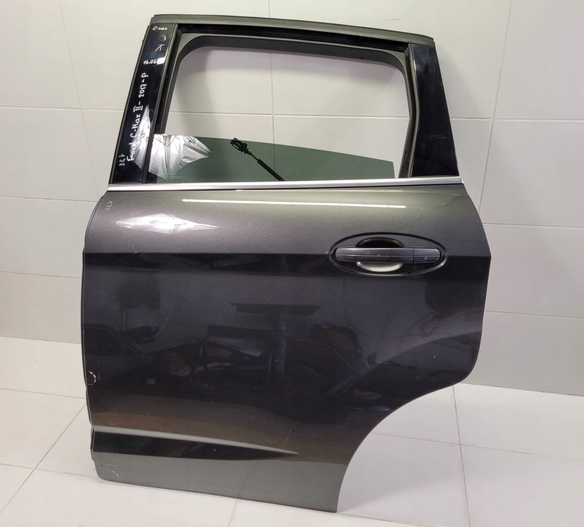 dveře záď levá strana Ford C-Max 2 2015