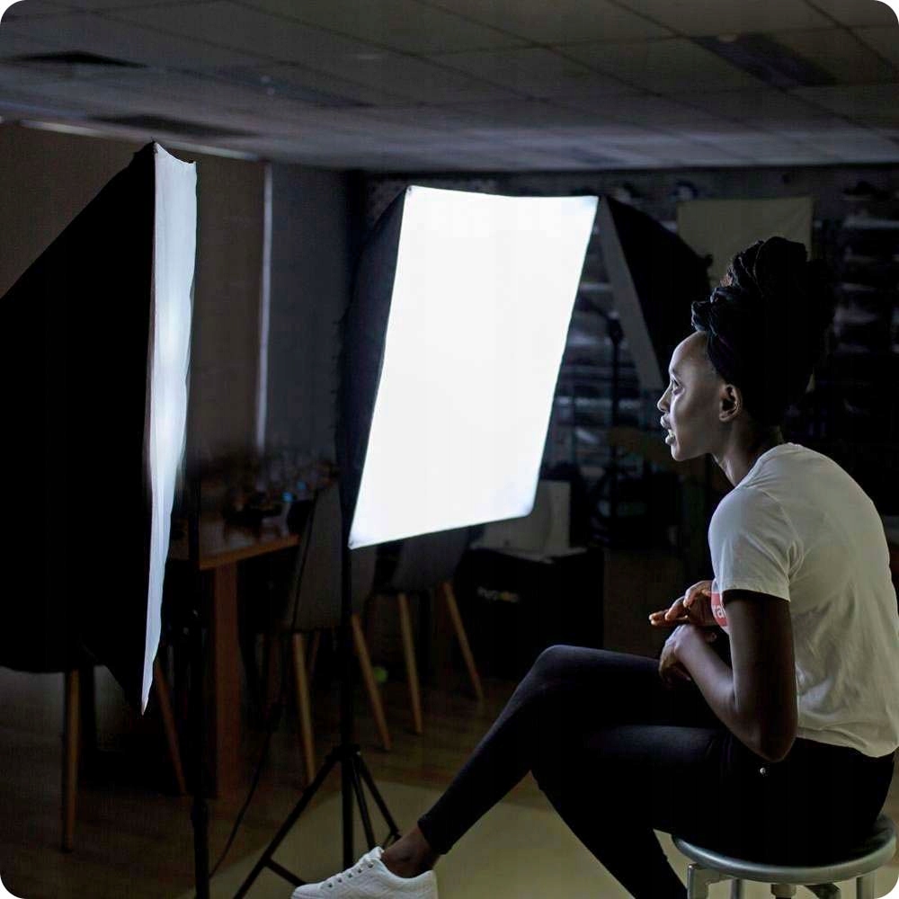 Softbox LED Lampa Zestaw 2x Lampa 50x70cm Żarówki LED 2x200W Pilot Statywy Waga produktu z opakowaniem jednostkowym 2 kg