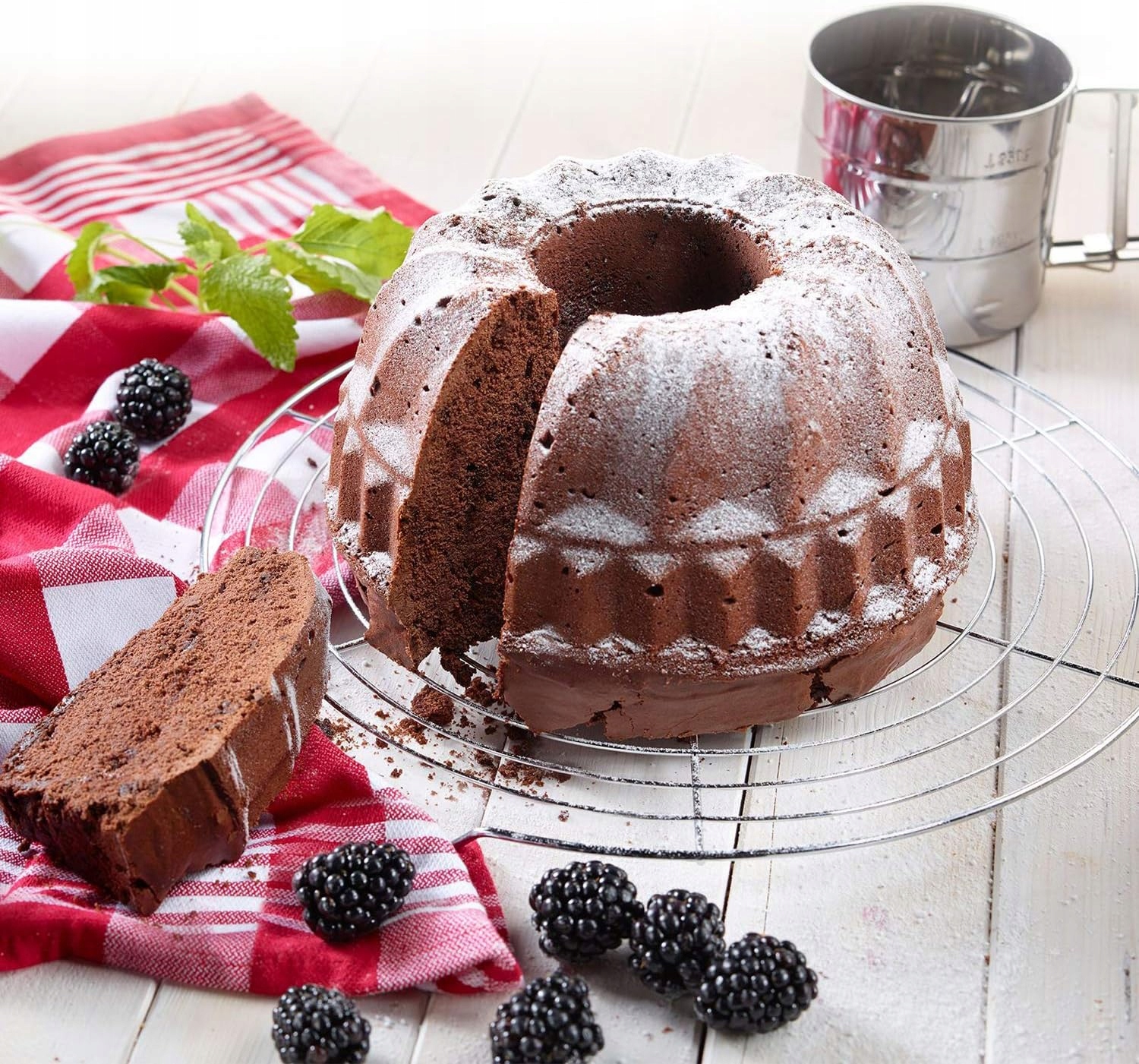 FORMA FOREMKA BLACHA DO PIECZENIA BABKI CIASTA Z TULEJĄ KOMINEM DUŻA Średnica 24 cm