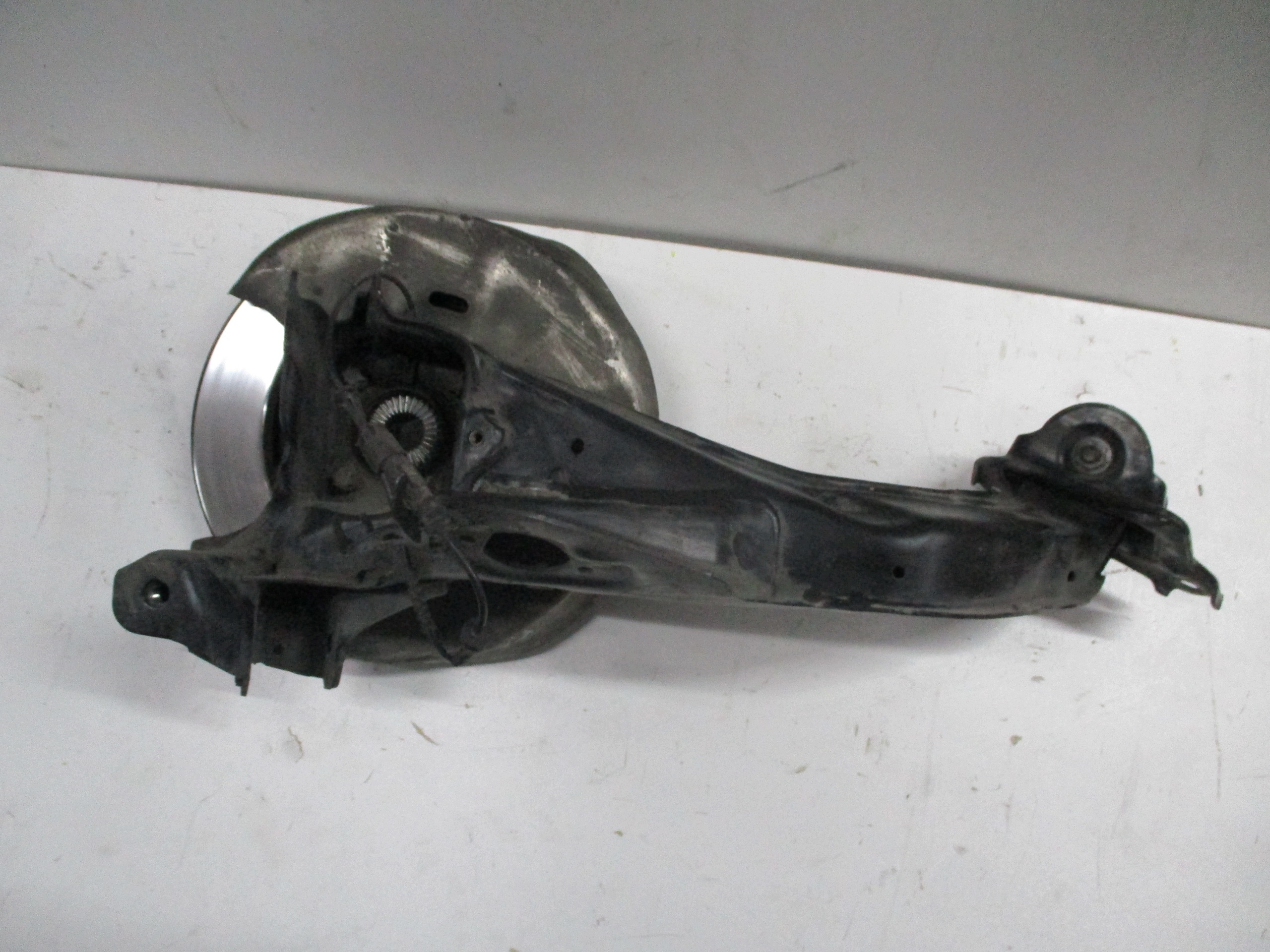 swing left rear BMW 1 F40 M 2,0i 20R 4X4