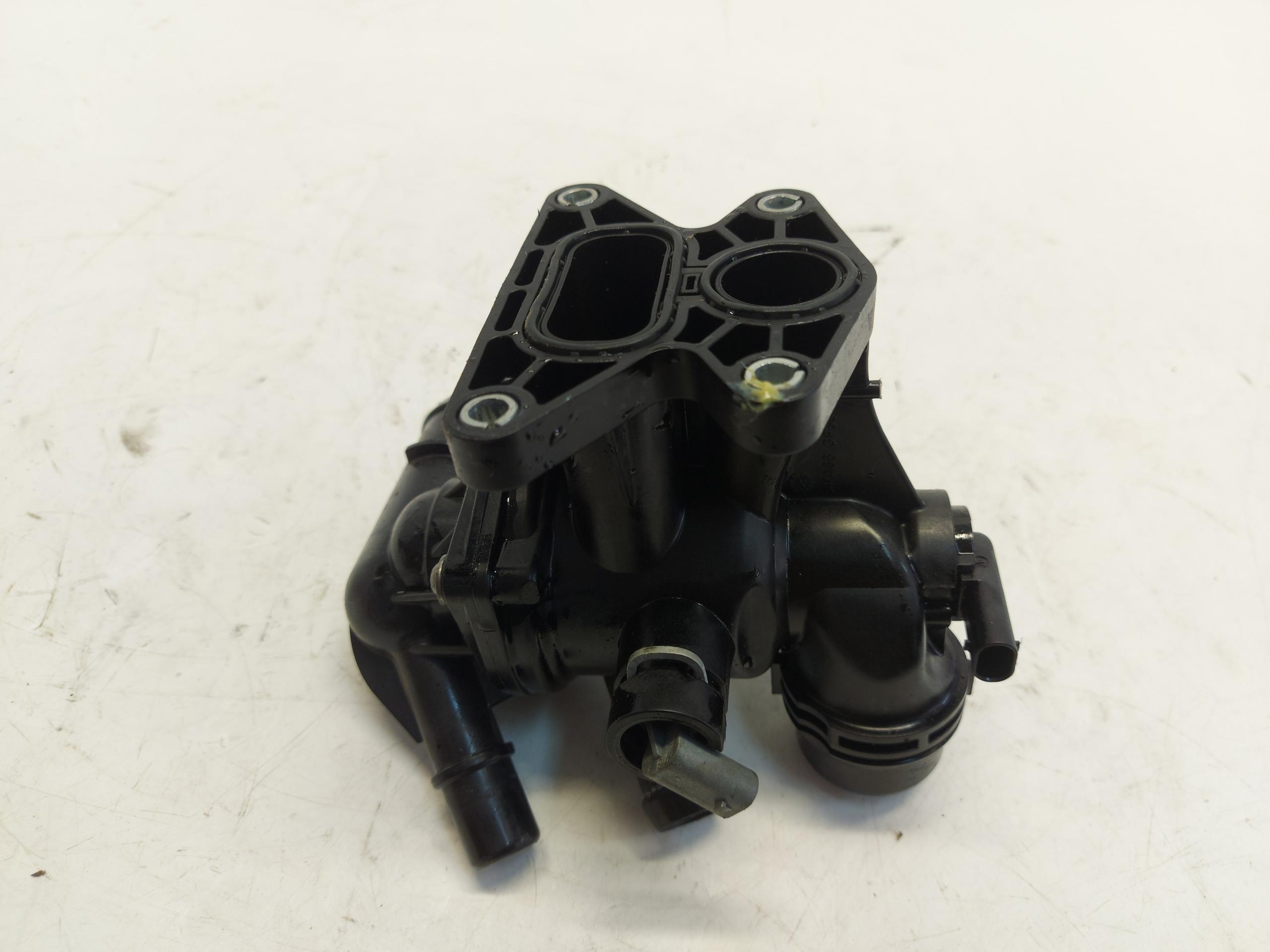 Range Rover VELAR L560 2.0d 2021r csomag termostatu 2.0d m4d3-8575-ab