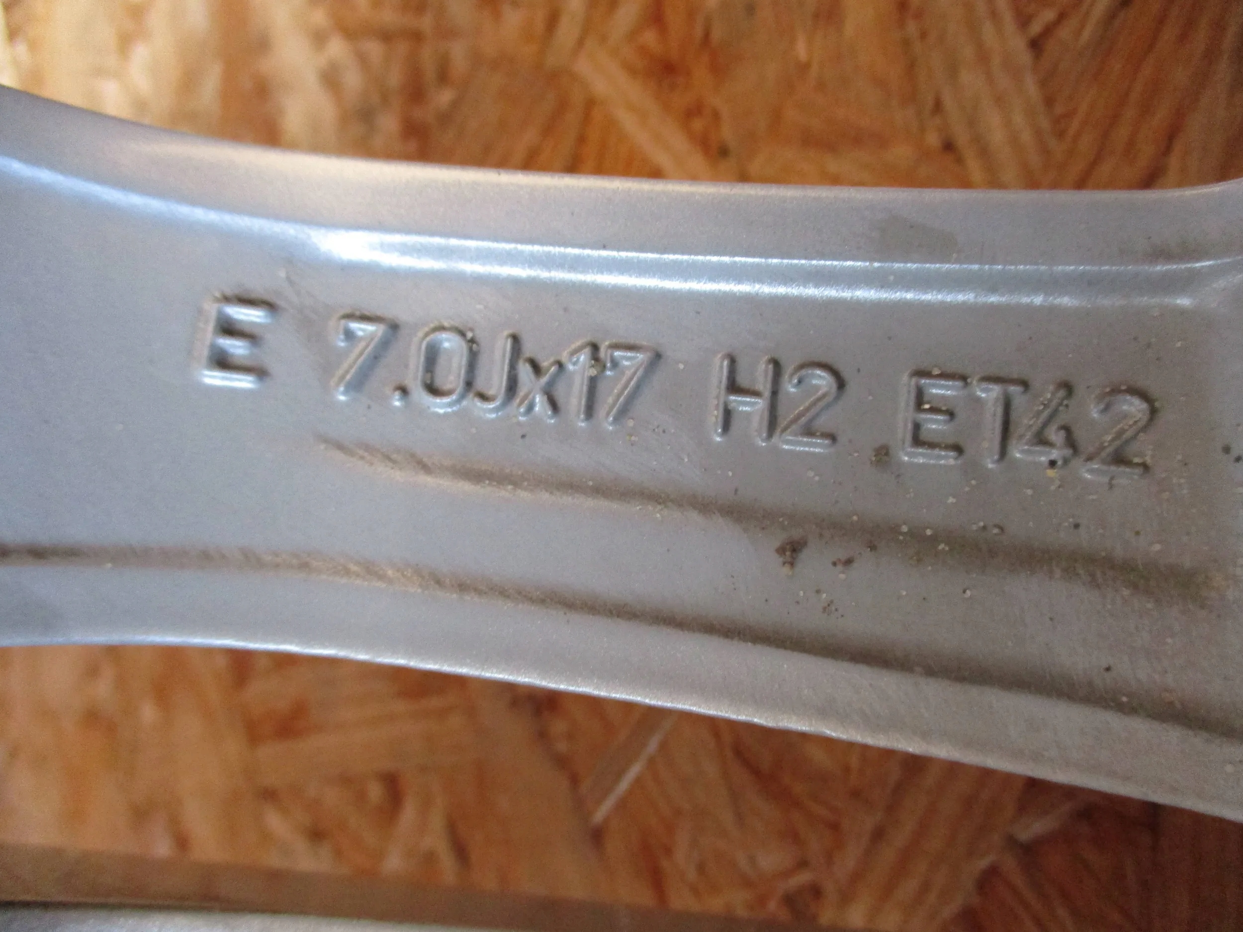 disc aluminium AUDI A4 B9 7Jx17 ET42 5x112