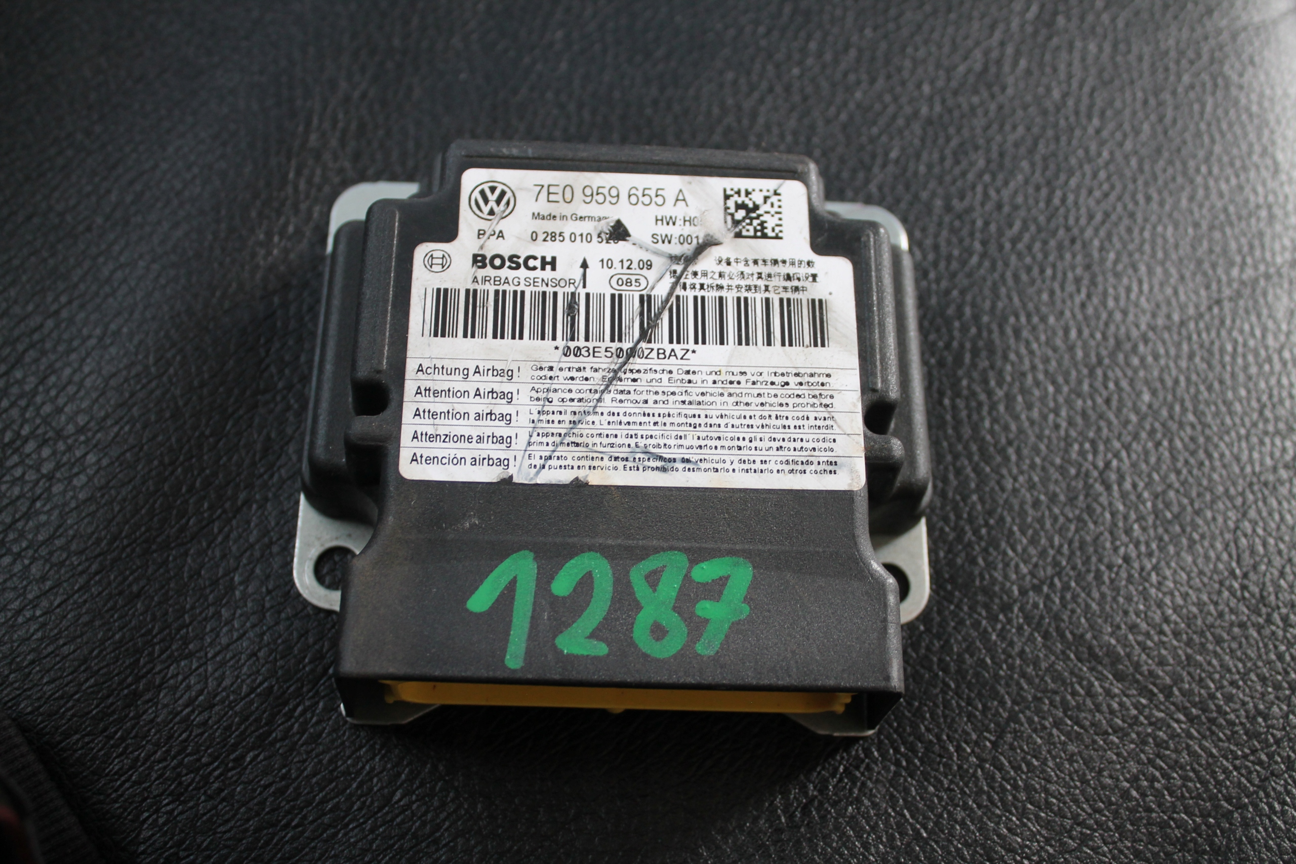 1287. SENSOR AIRBAG VW T5 LIFT 7E0959655A