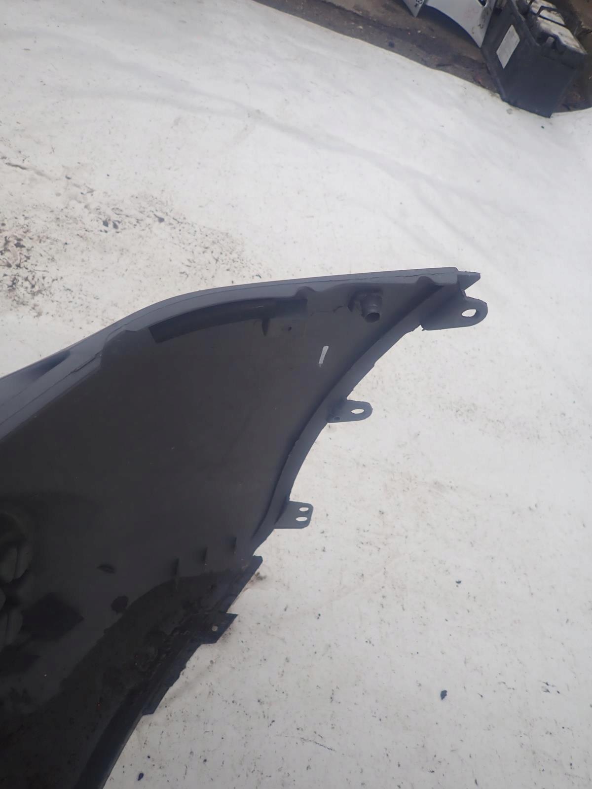 FORD TRANSIT CONNECT and 1 LIFT 09-13 bumper front