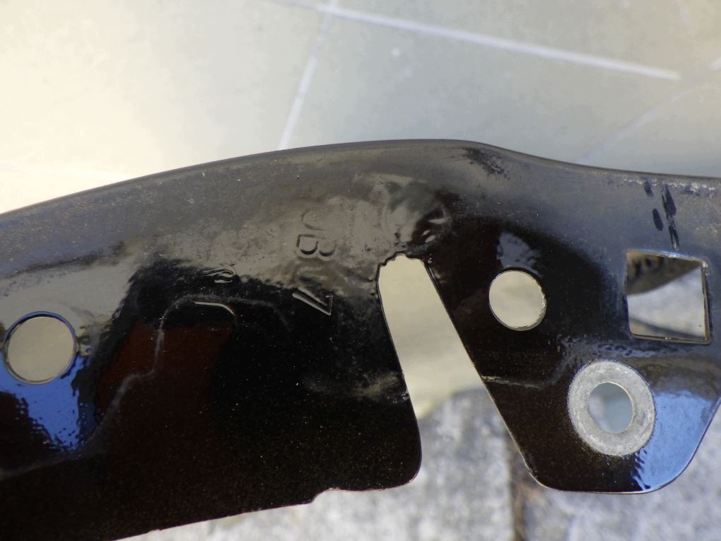 PEUGEOT 208 fender left front