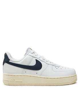 Dámské sportovní boty Nike Air Force 1 '07 FlyEase vel.
