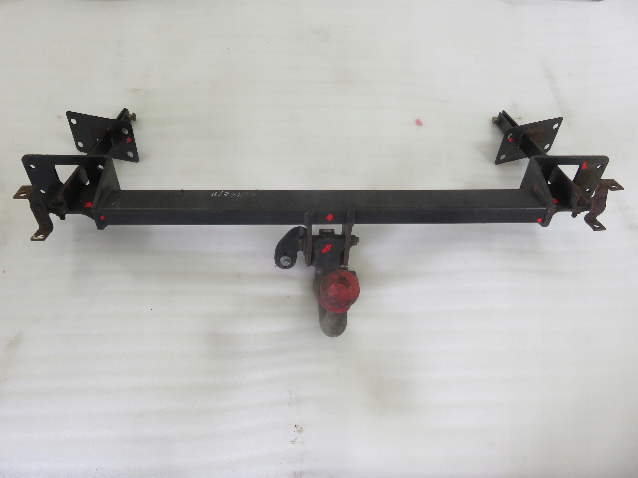 HAK MERCEDES W211 SEDAN