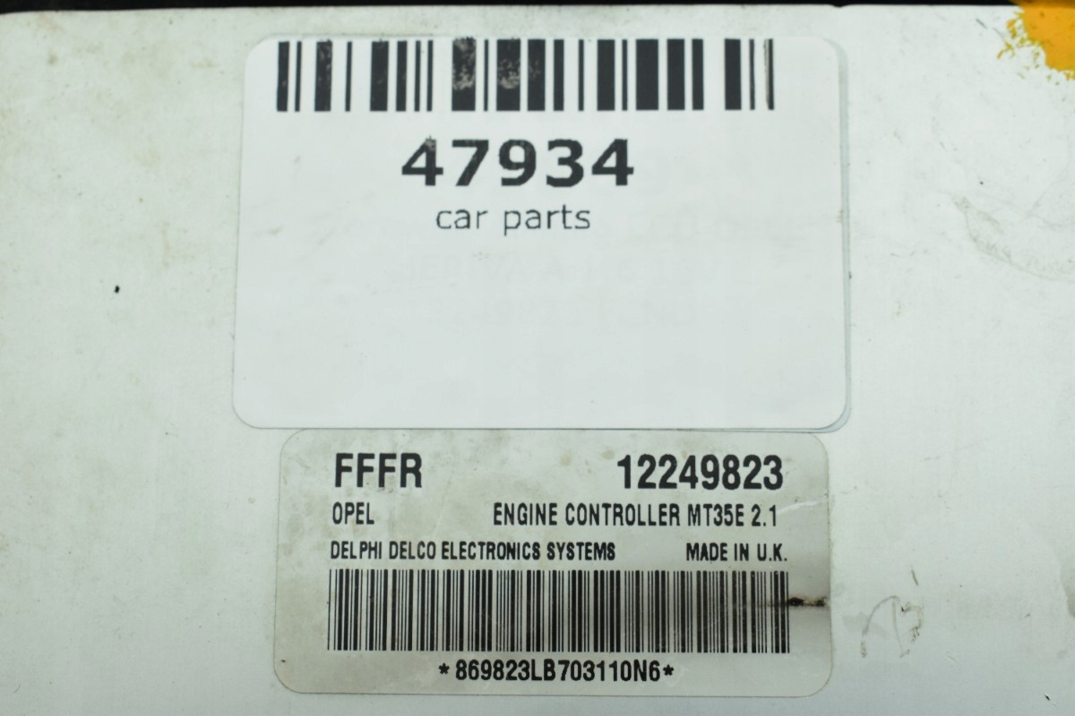 computer control unit of the engine OPEL MERIVA A 1.6 petrol 12249823 FFFR