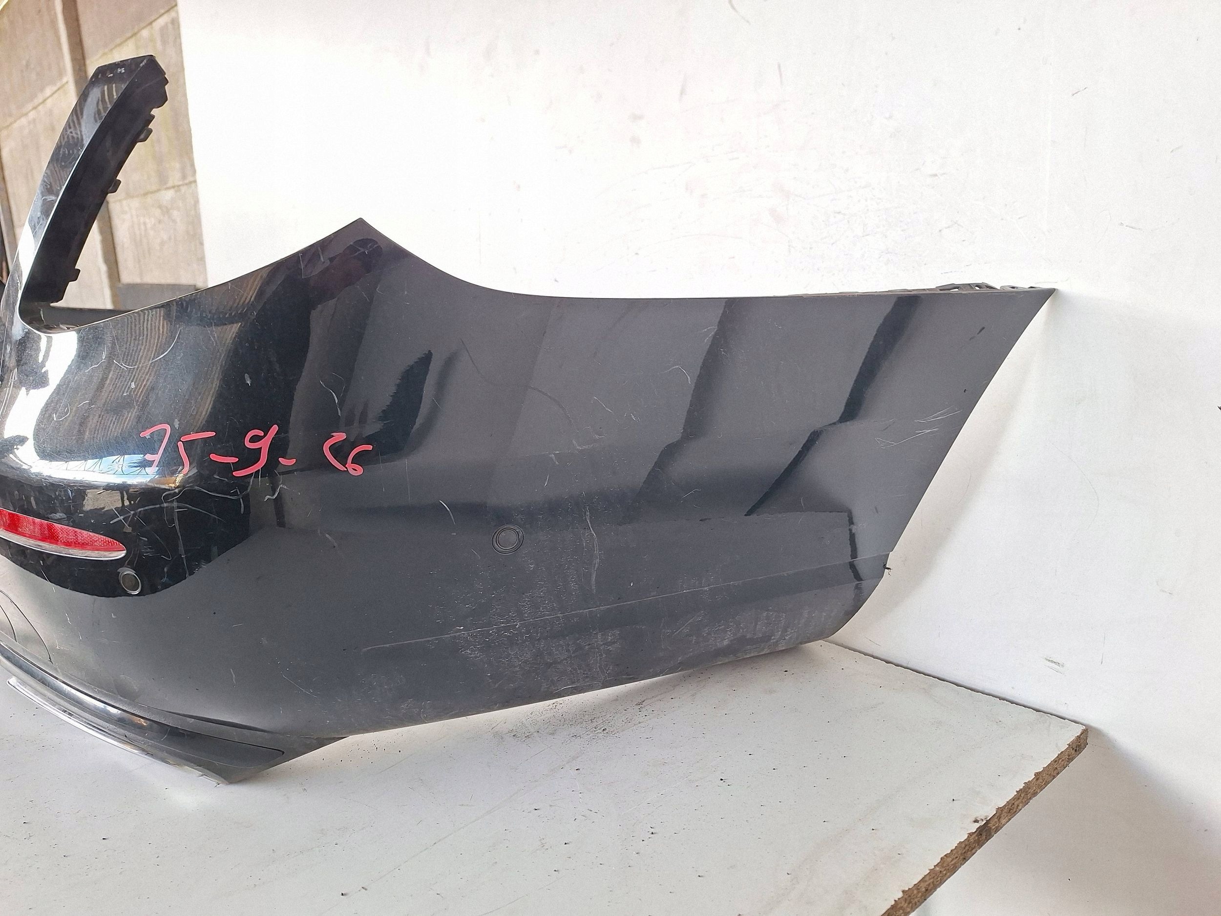MERCEDES E-class W213 sedan 16-20 bumper rear part + PDC