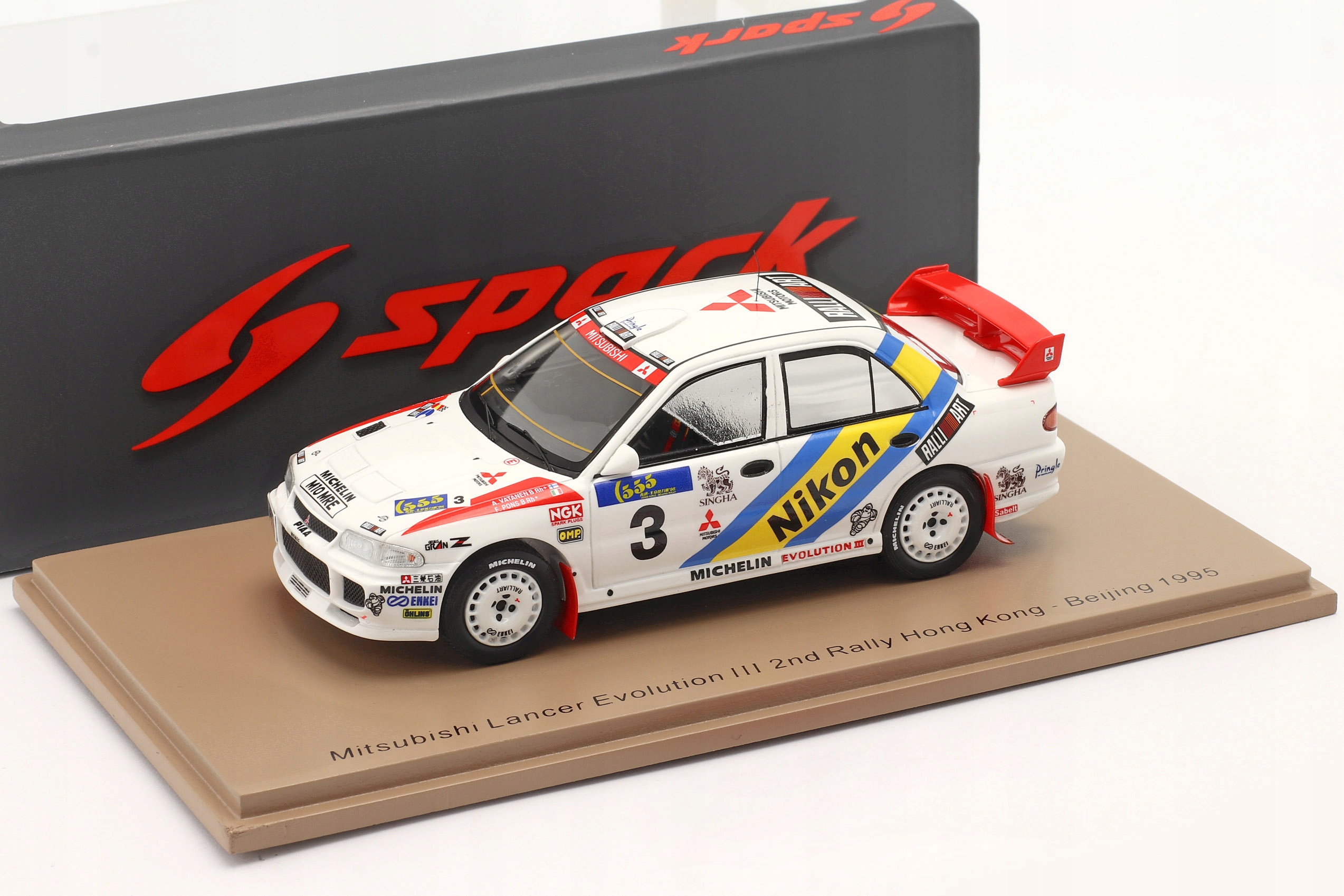 Spark Mitsubishi Lancer Evo 3 A.Vatanen Rally Hong Kong 1995 1:43