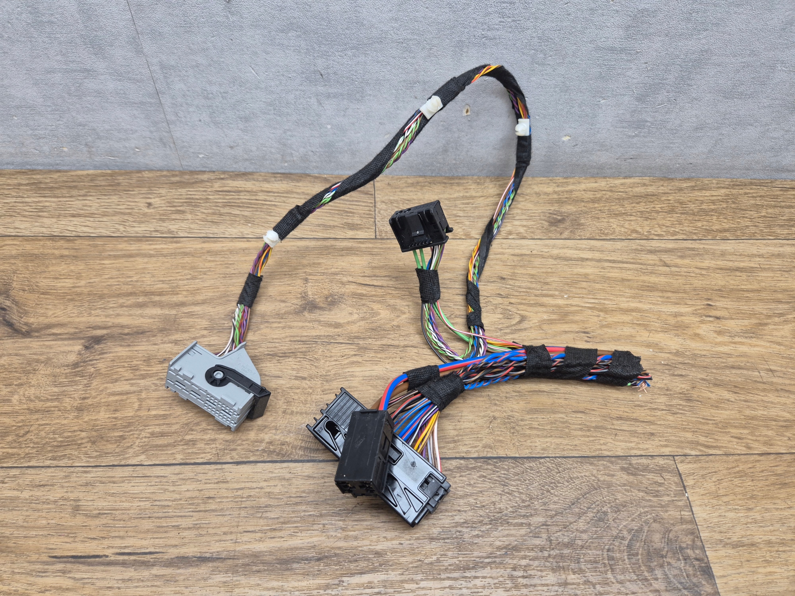 BMW cablaggio cablaggio KOSTKI WTYCZKI AUDIO HARMAN KARDON Amplificatore ASD