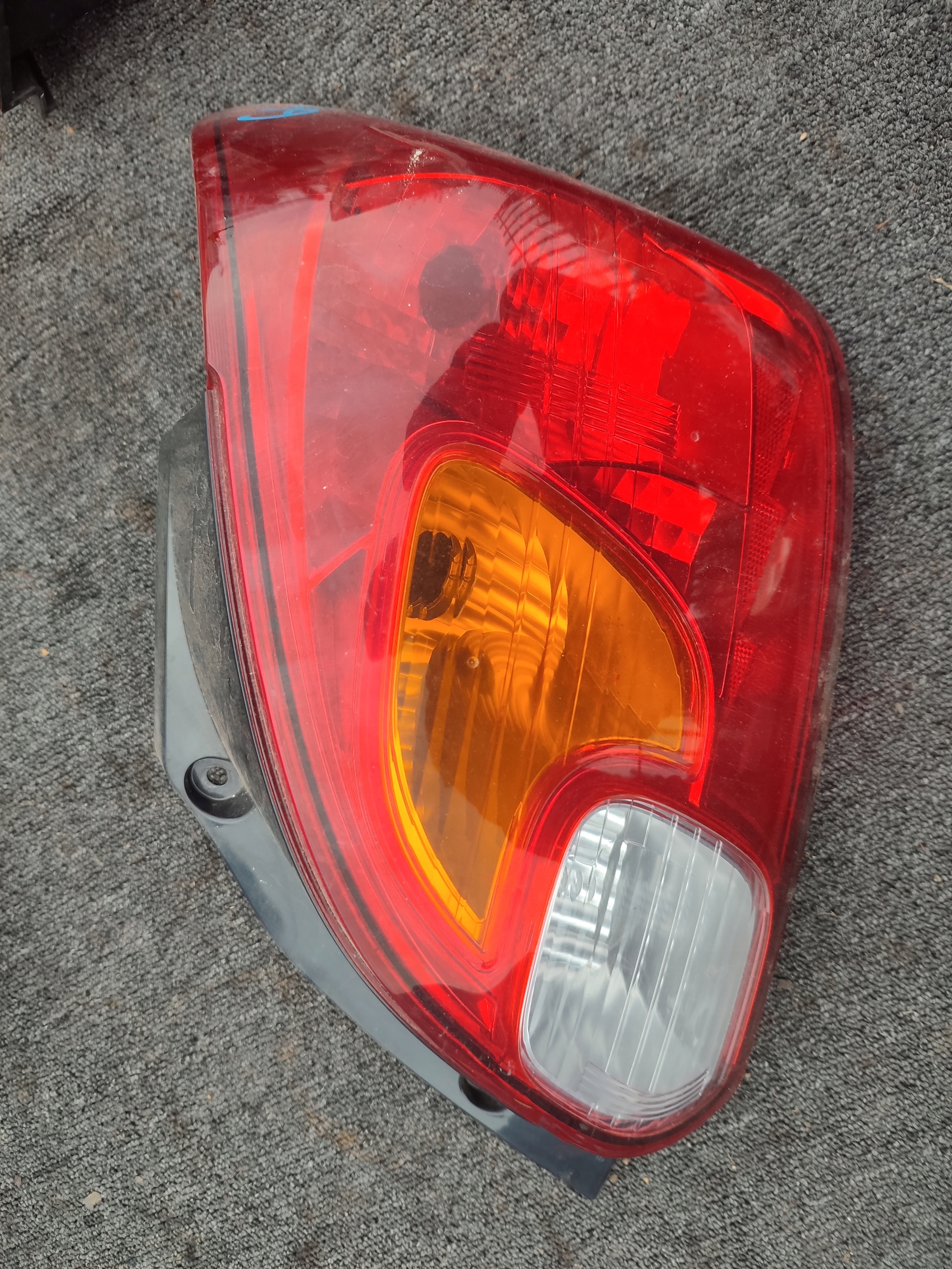 light right rear part right rear Mitsubishi Space Star II