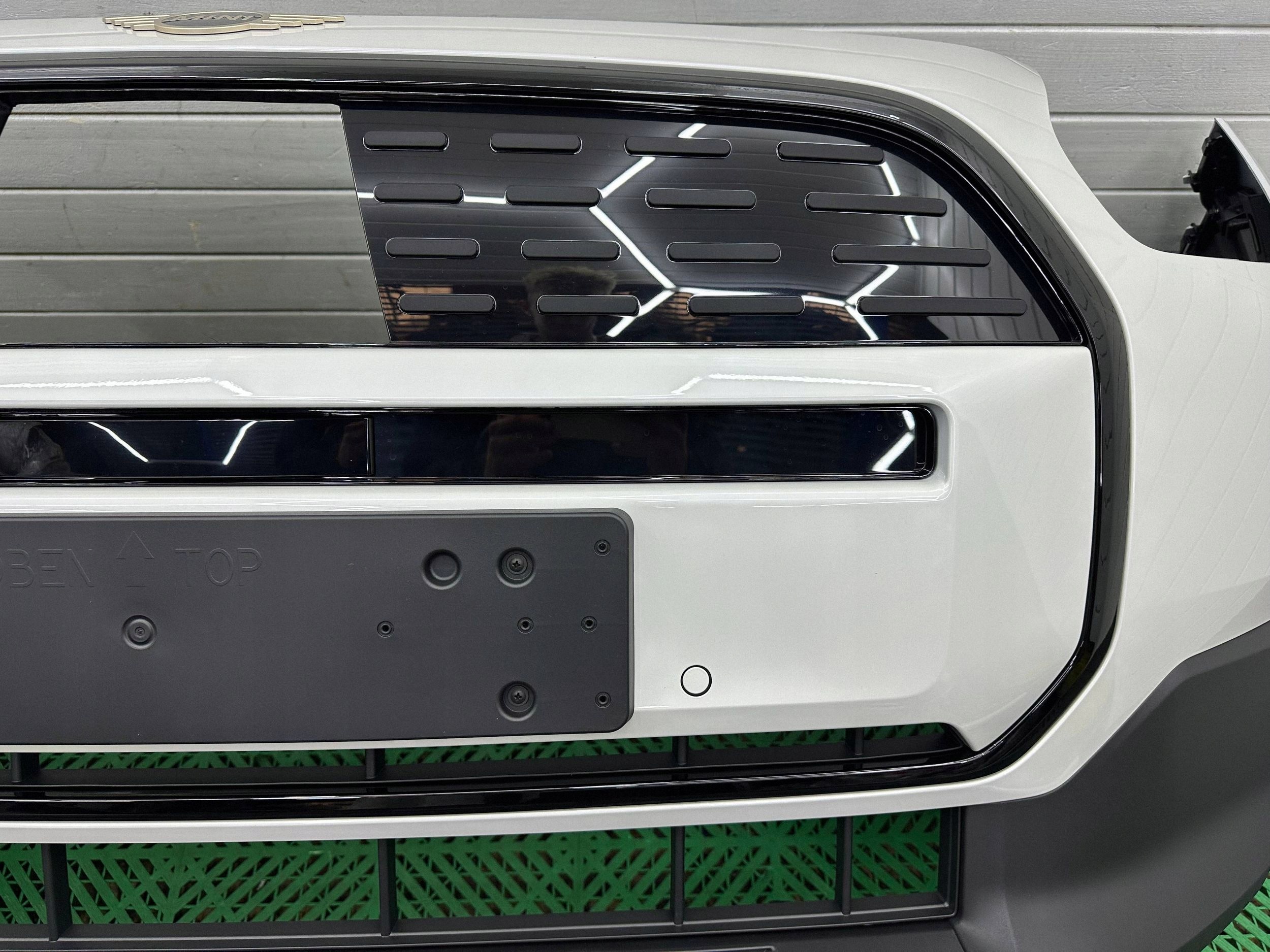 front bumper complete front Mini Countryman U25 colour A96 White CP1