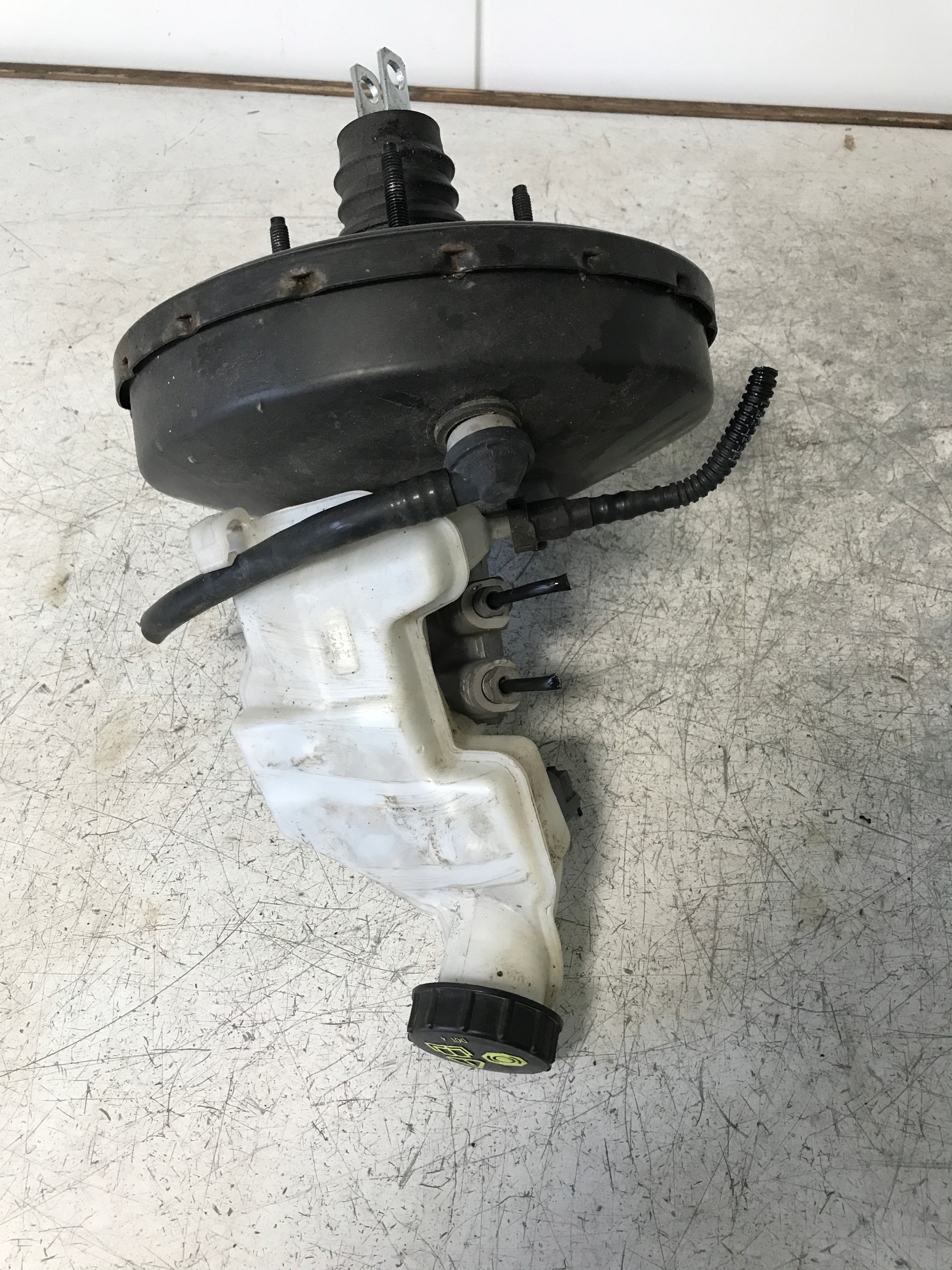 Servo bremsen MAZDA 2 DY 4S61-2B195-MC