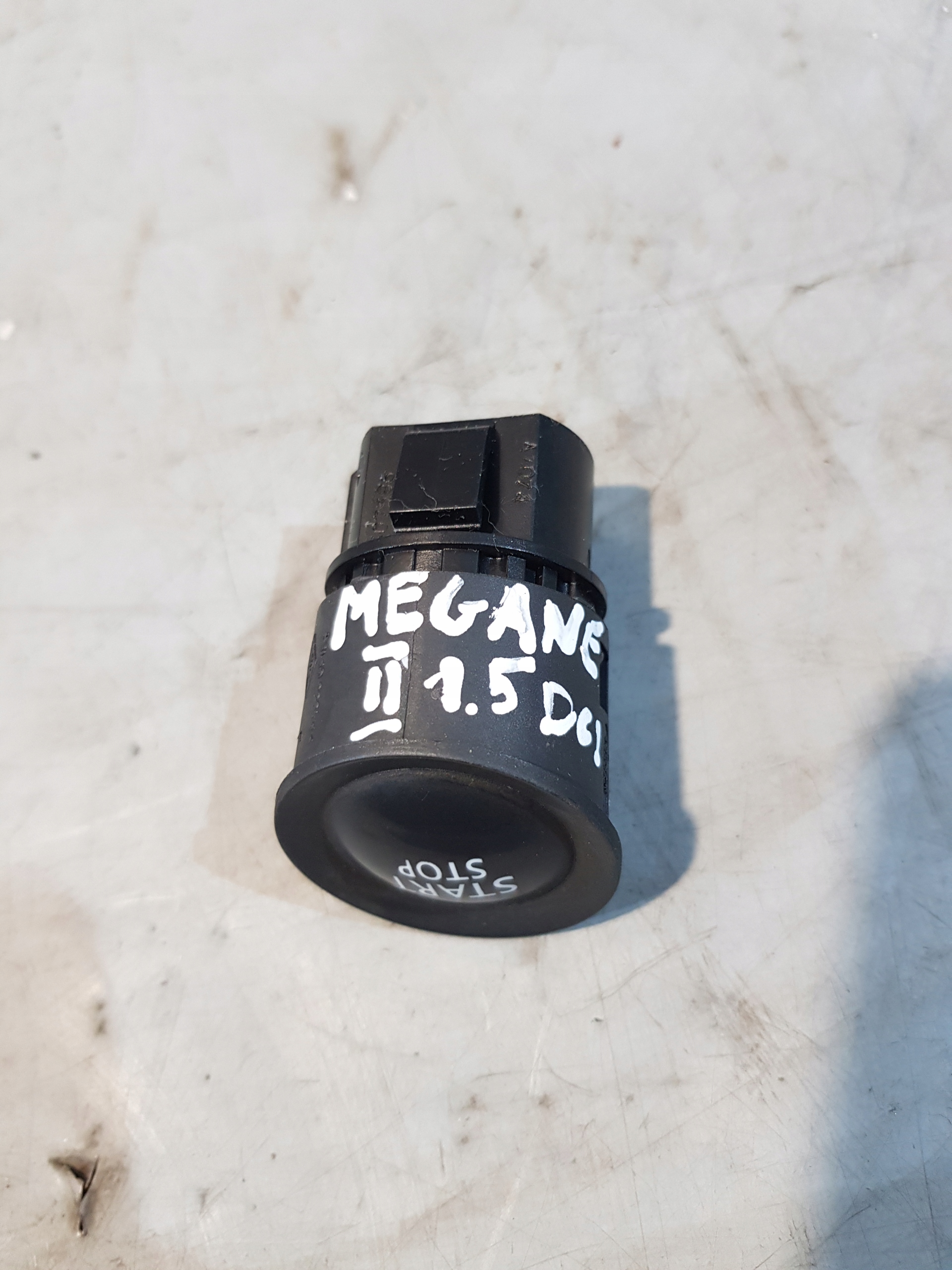 button/switch of the engine START/STOP RENAULT MEGANE II 1.5 DCI